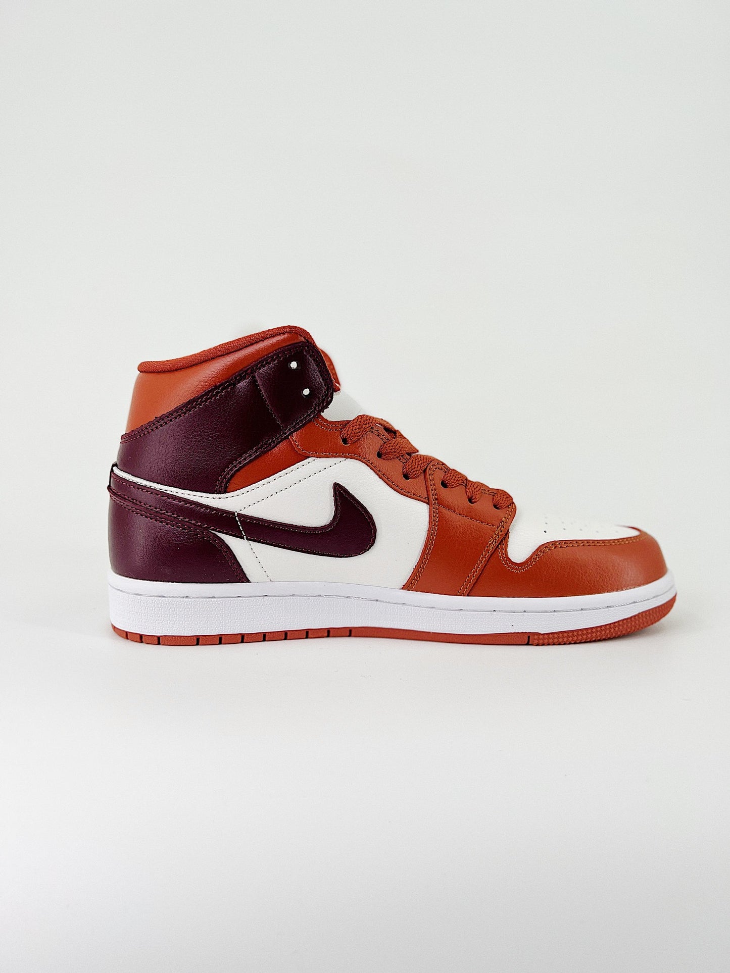 ﻿Nike Air Jordan 1 Mid Dusty Peach