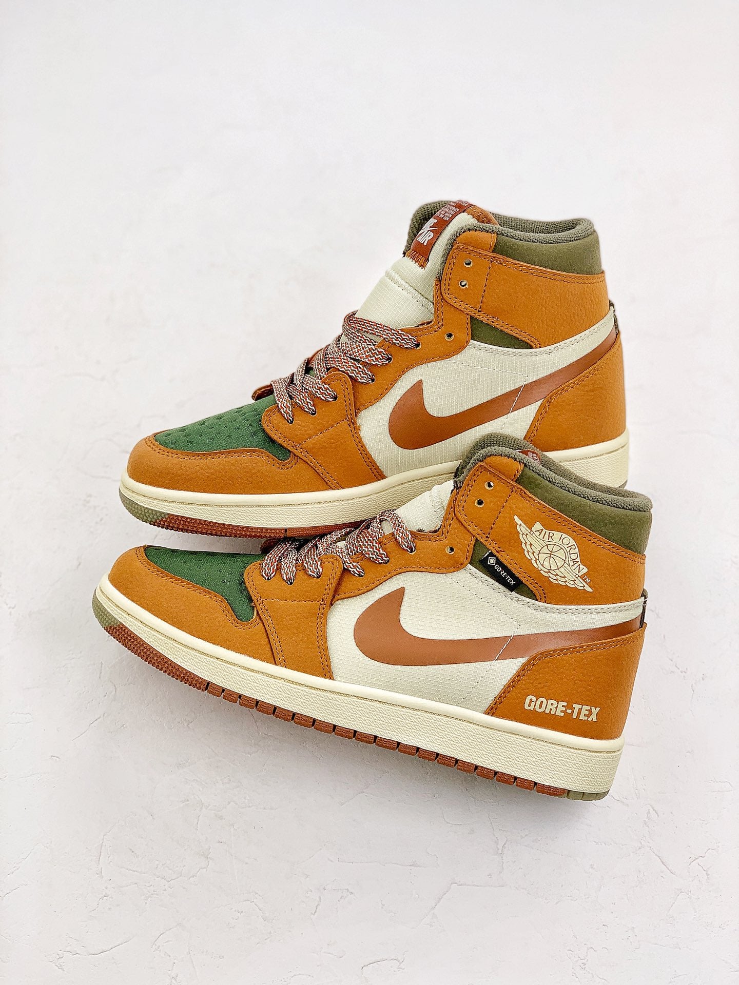 Nike Air Jordan 1 Element Gore-Tex Tan Oliva