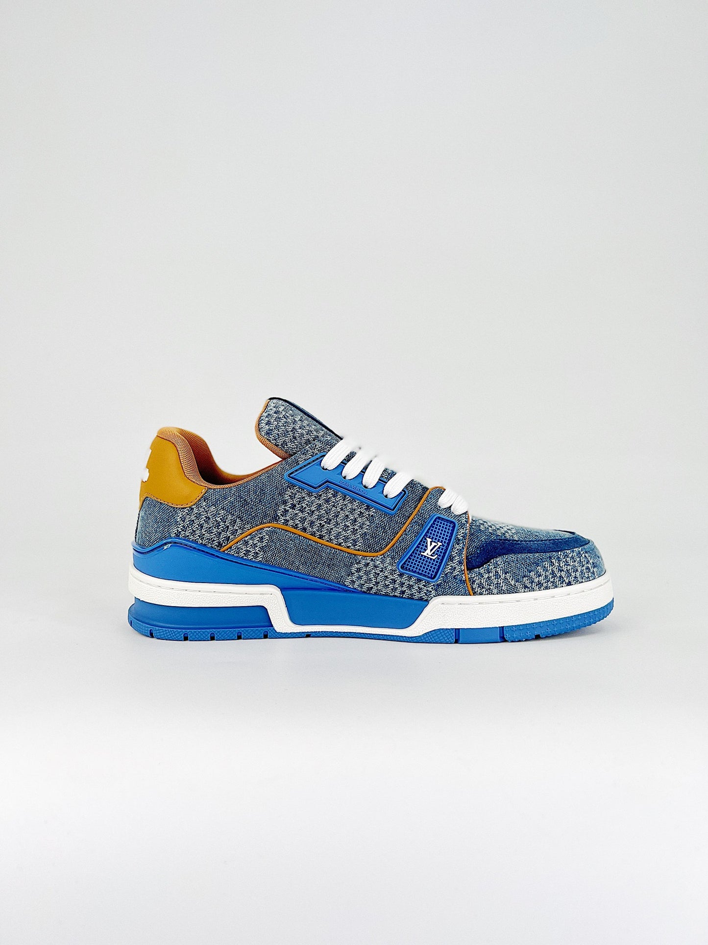 LOUIS VUITTON Trainer Blue White