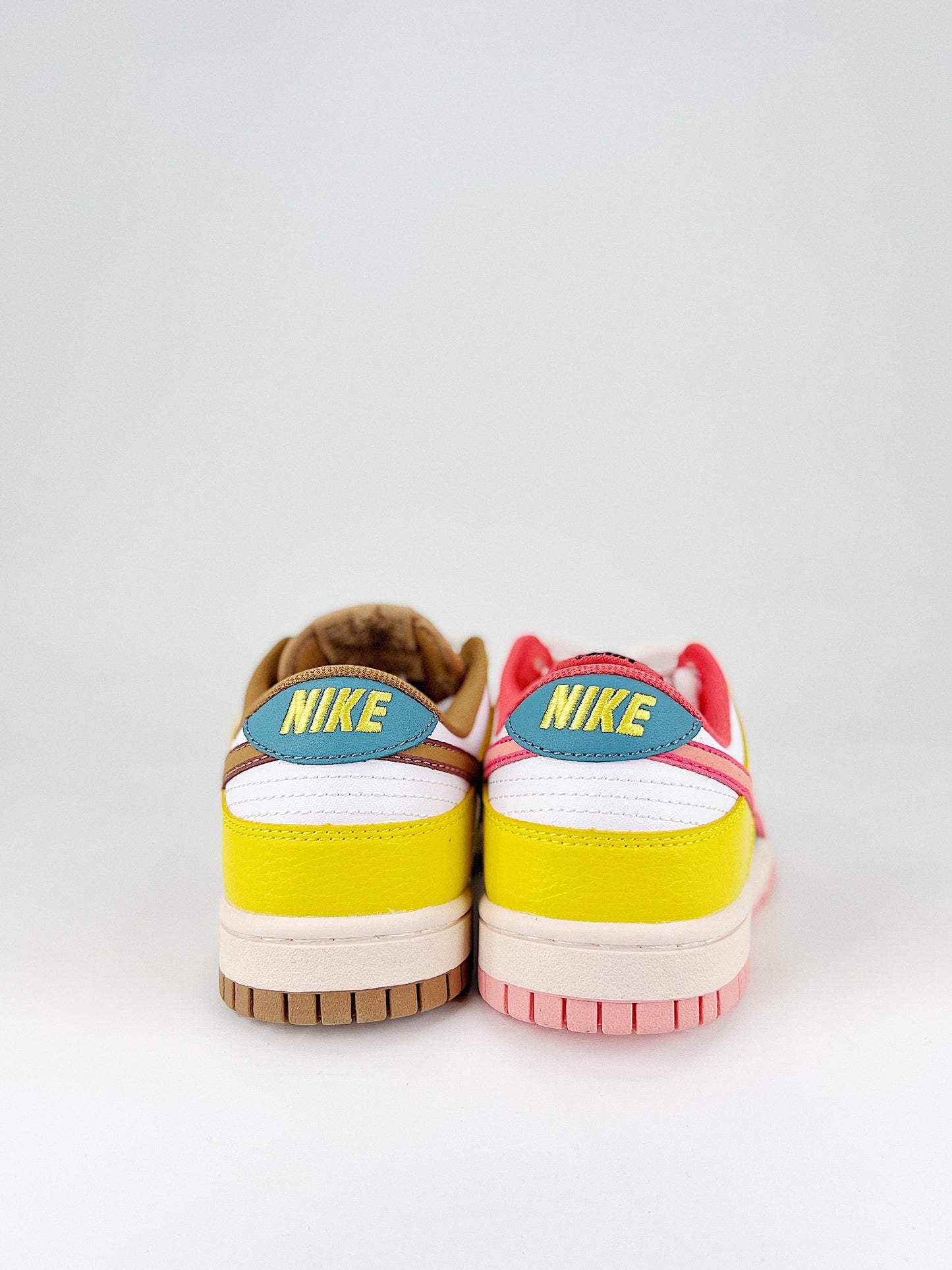 Nike SB Dunk Low Nesquik