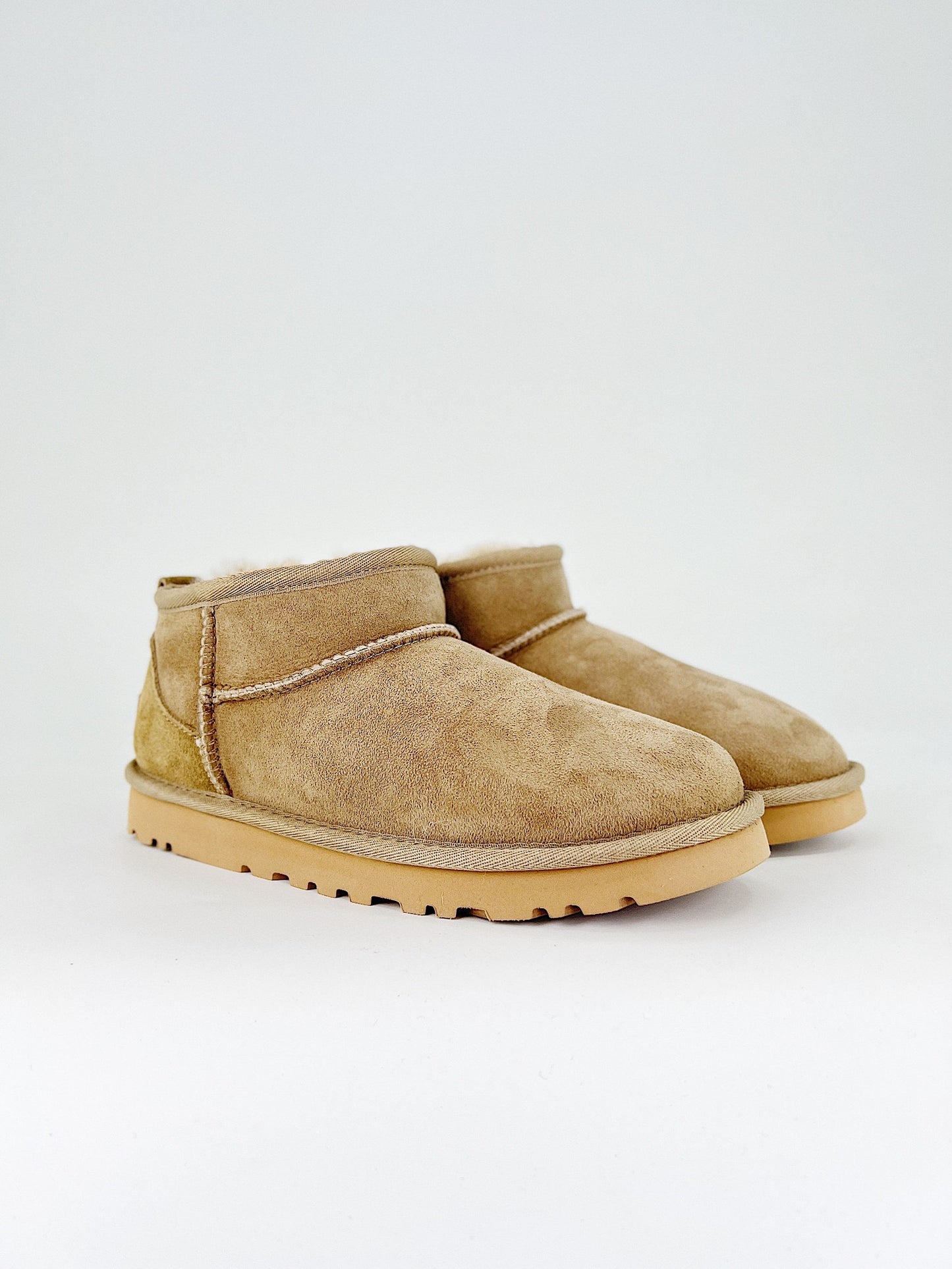 UGG Classic Olive