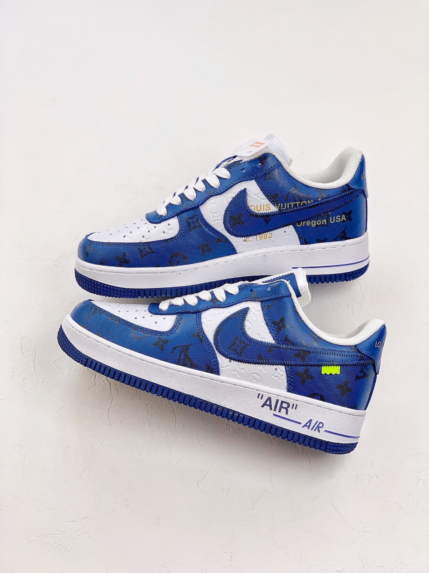 Nike Air Force 1 x LV Blue