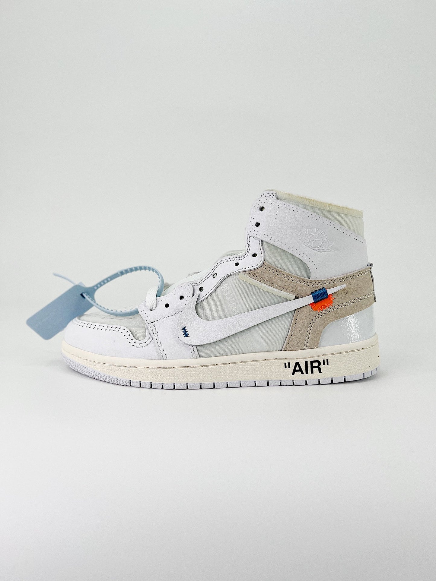 Nike Air Jordan 1 Retro High Off-White White UNC