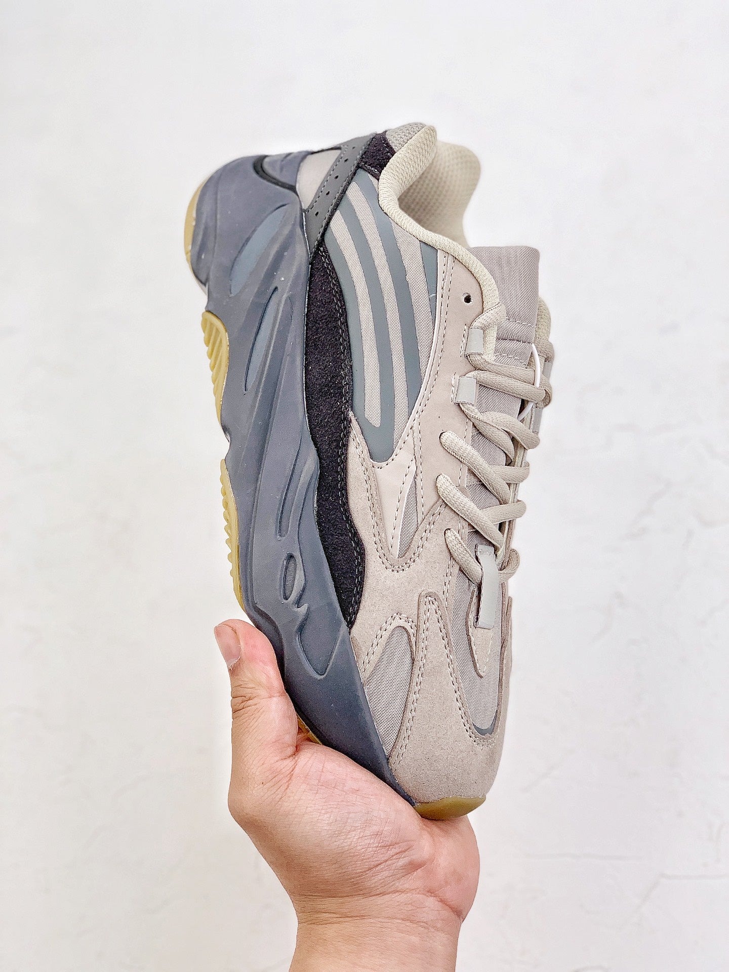 Adidas Yeezy Boost 700 V1 Tephra