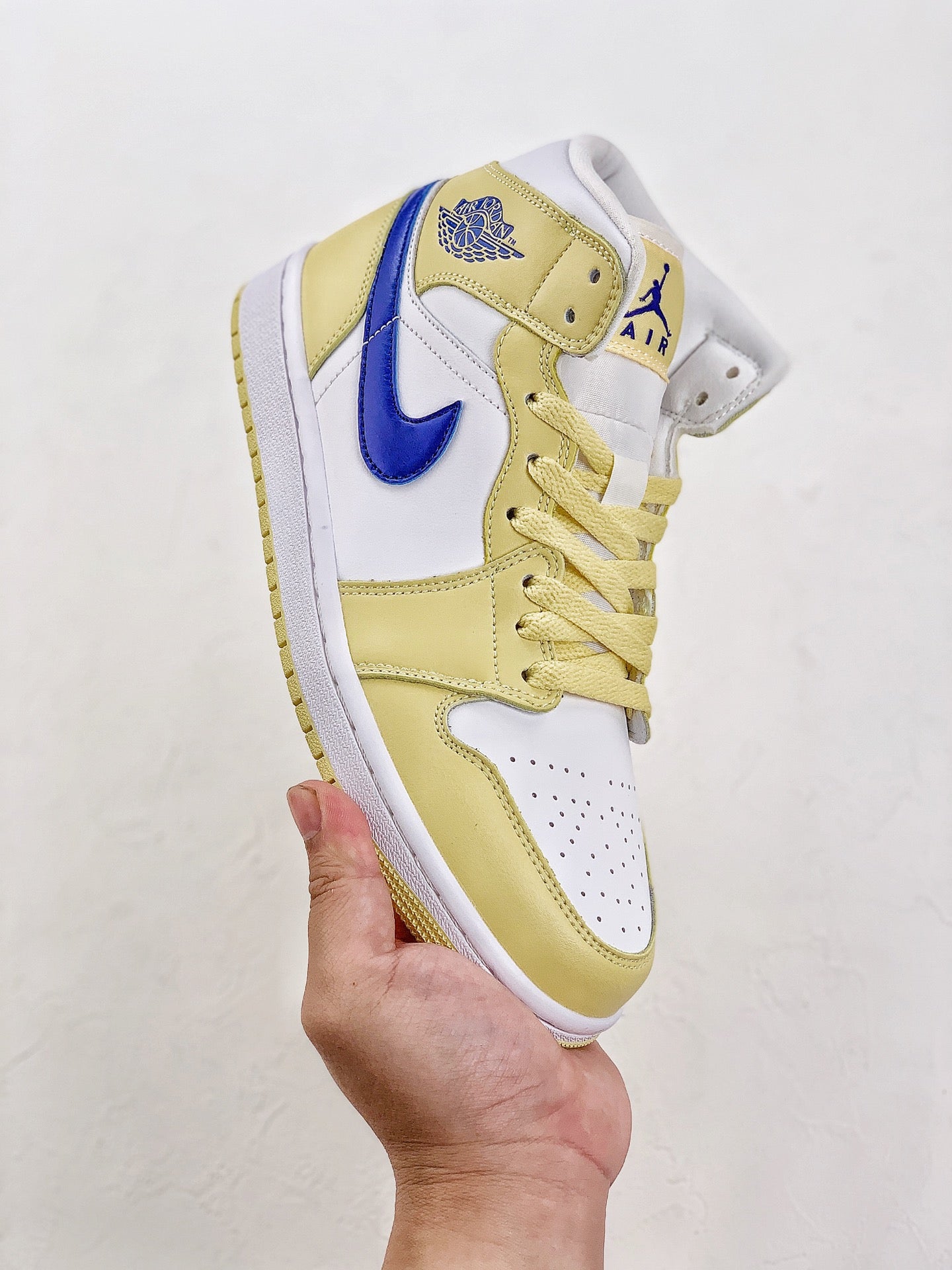 Nike Air Jordan 1 Mid Lemon Wash Lapis