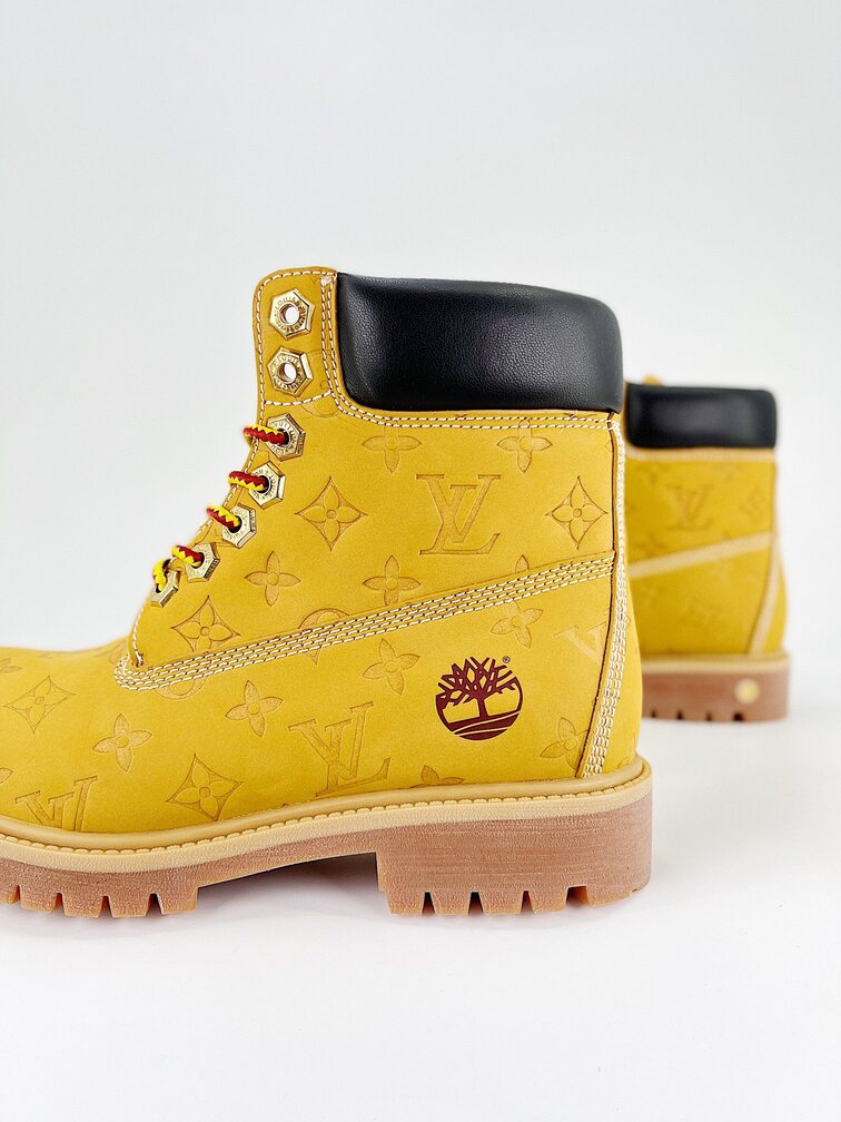 LOUIS VUITTON x Timberland 6 Brown