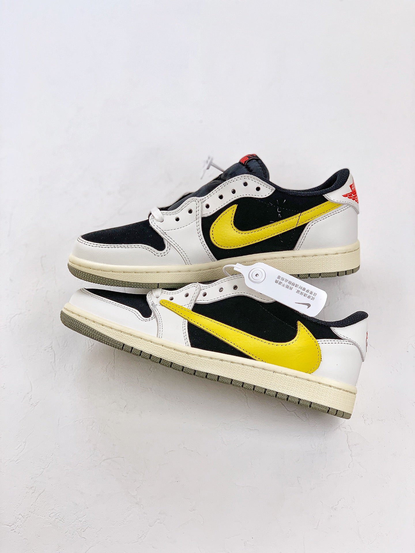 Nike Air Jordan 1 Low Travis Scott Olive Yellow