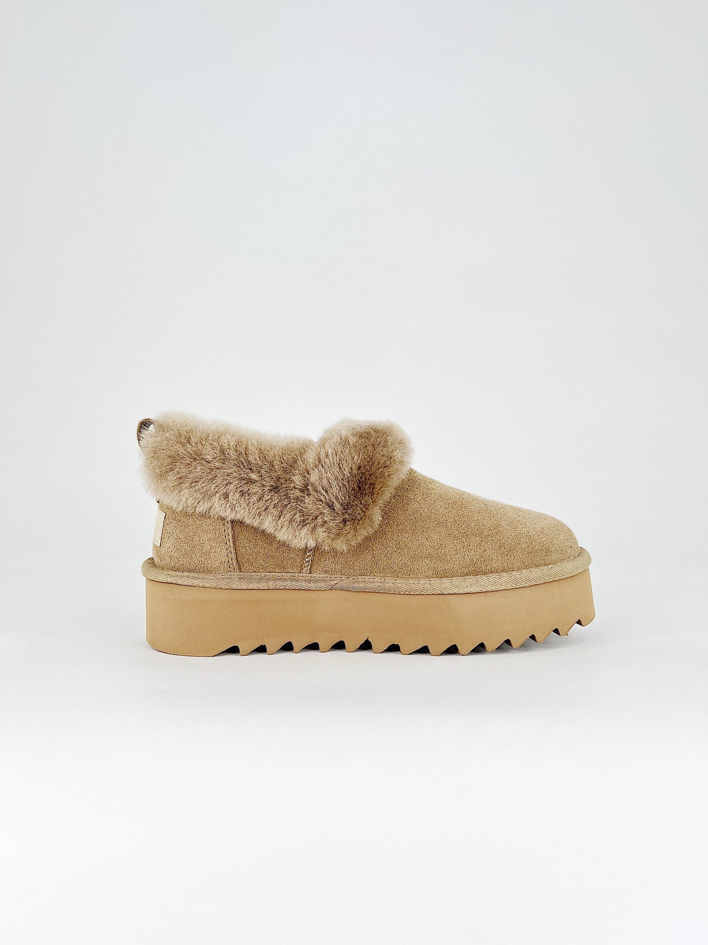 UGG Slipper Beige