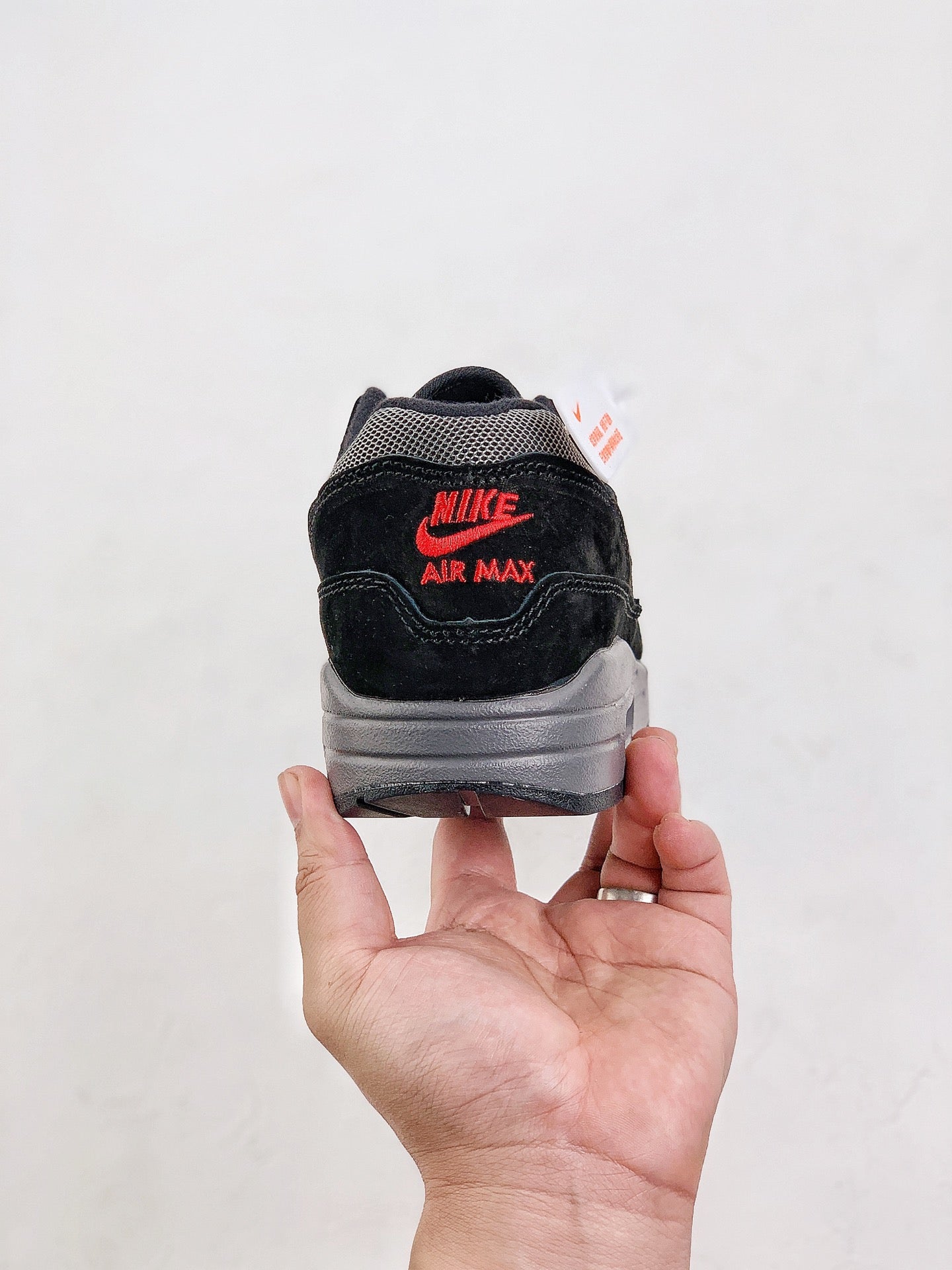 Nike Air Max 1 Bred