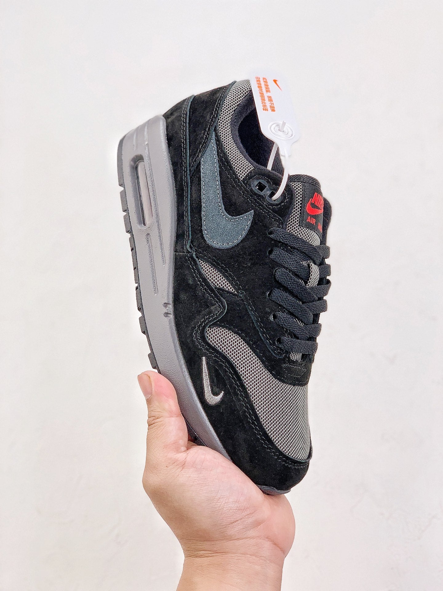 Nike Air Max 1 Bred