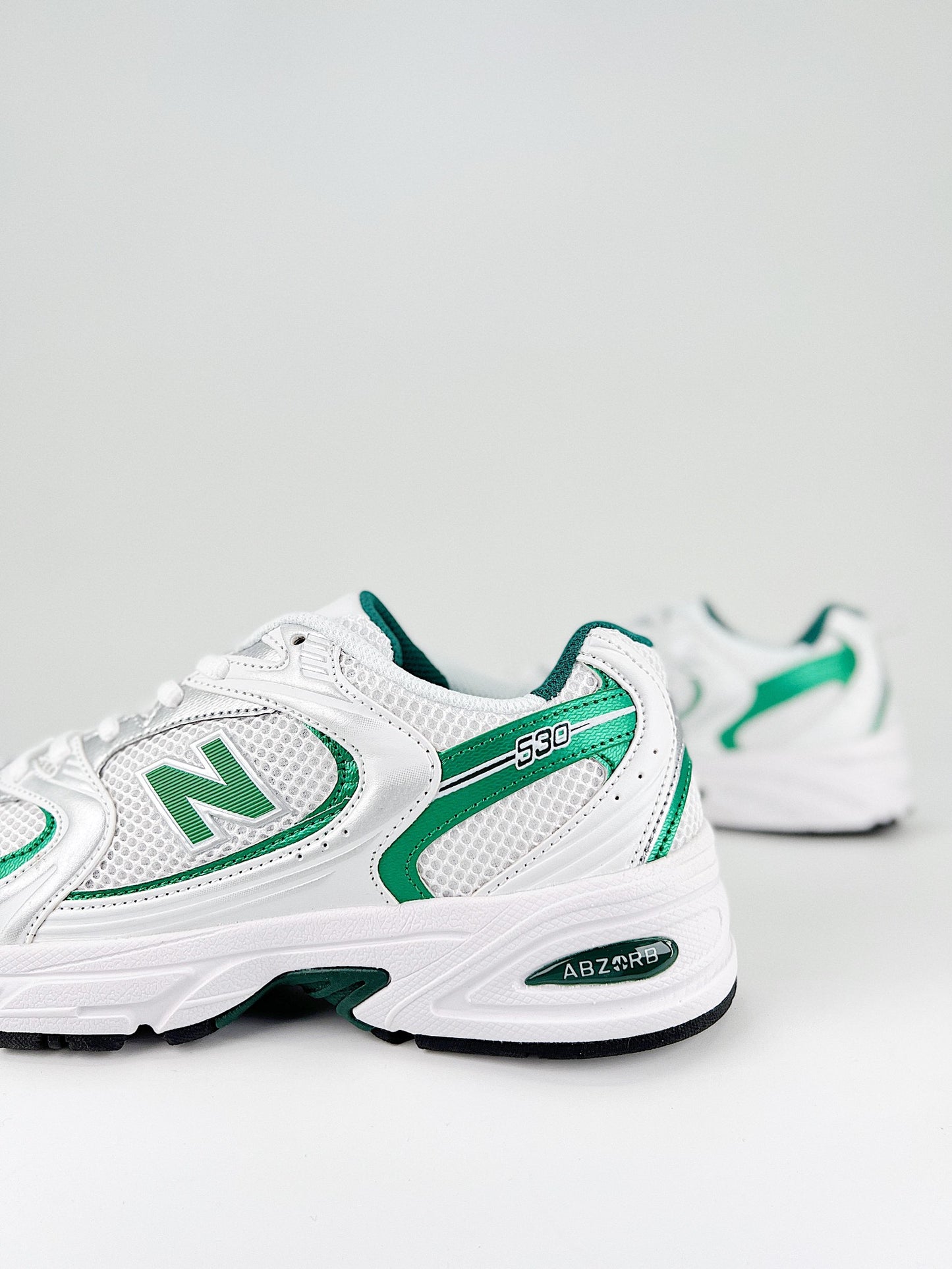 New Balance 530 White Green