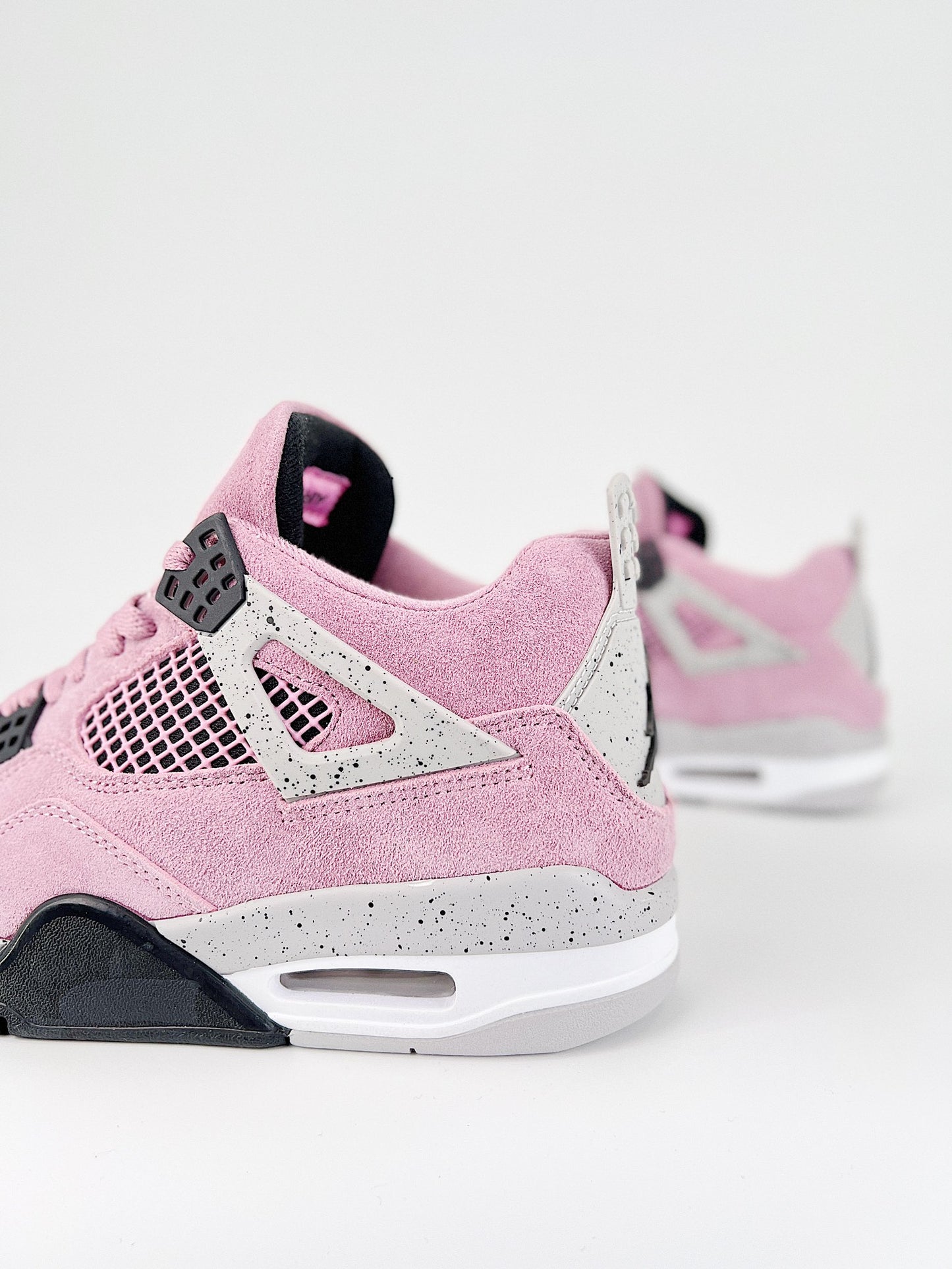 Nike Air Jordan 4 Retro Orchid