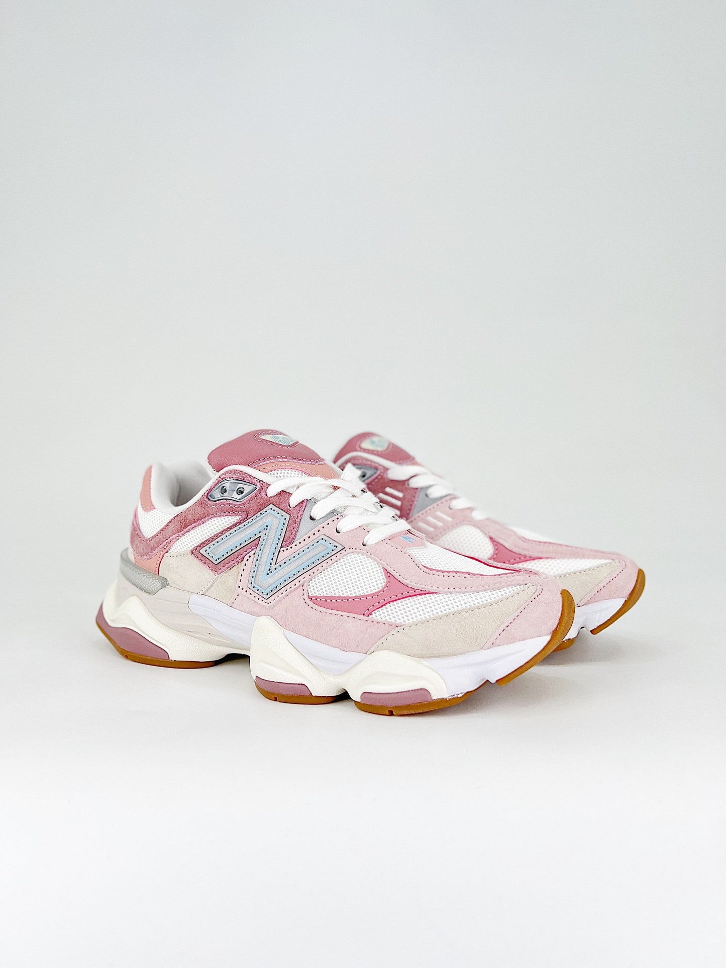 New Balance 9060 Rose Pink