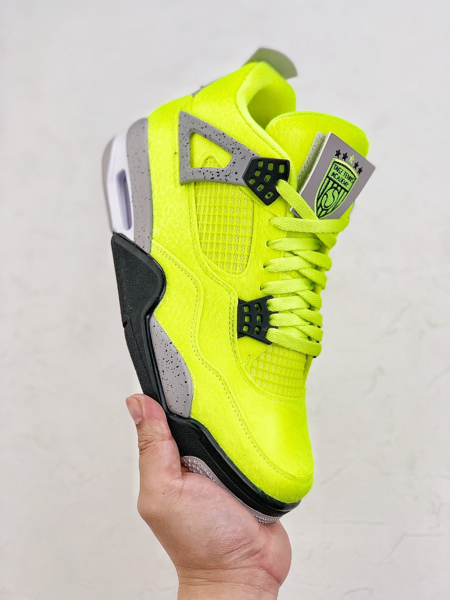 Nike Air Jordan 4 Retro Fluo Yellow