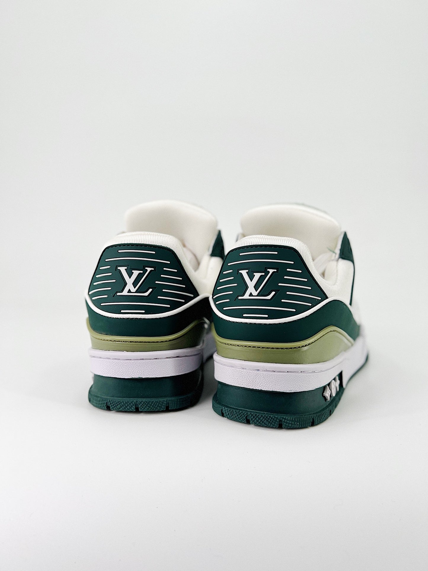 ﻿LOUIS VUITTON Trainer Dark Green