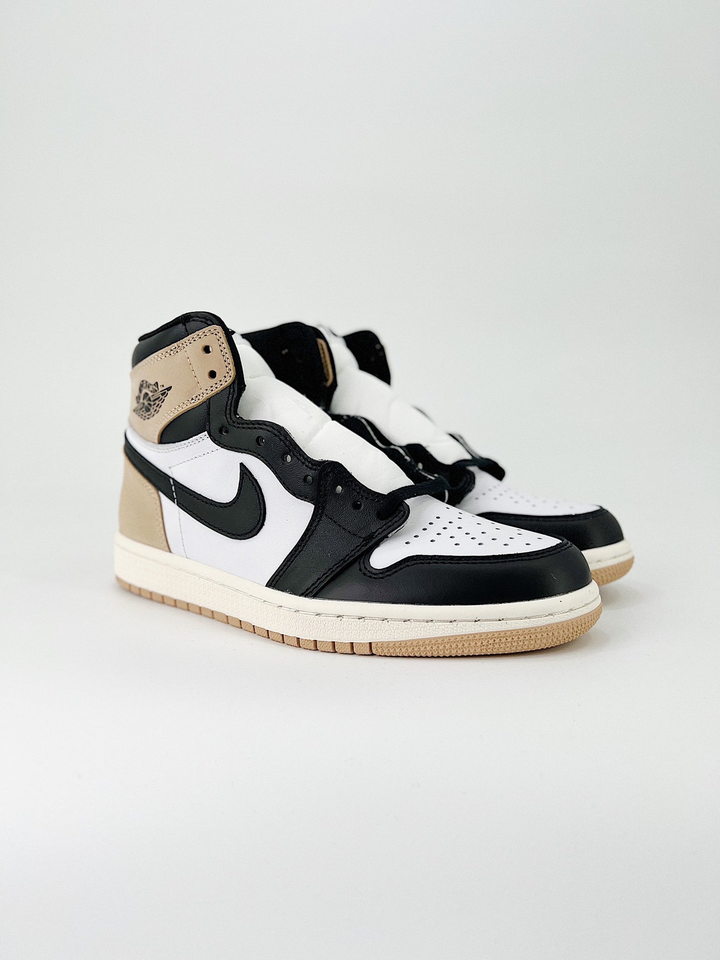 Nike Air Jordan 1 High OG WMNS Latte