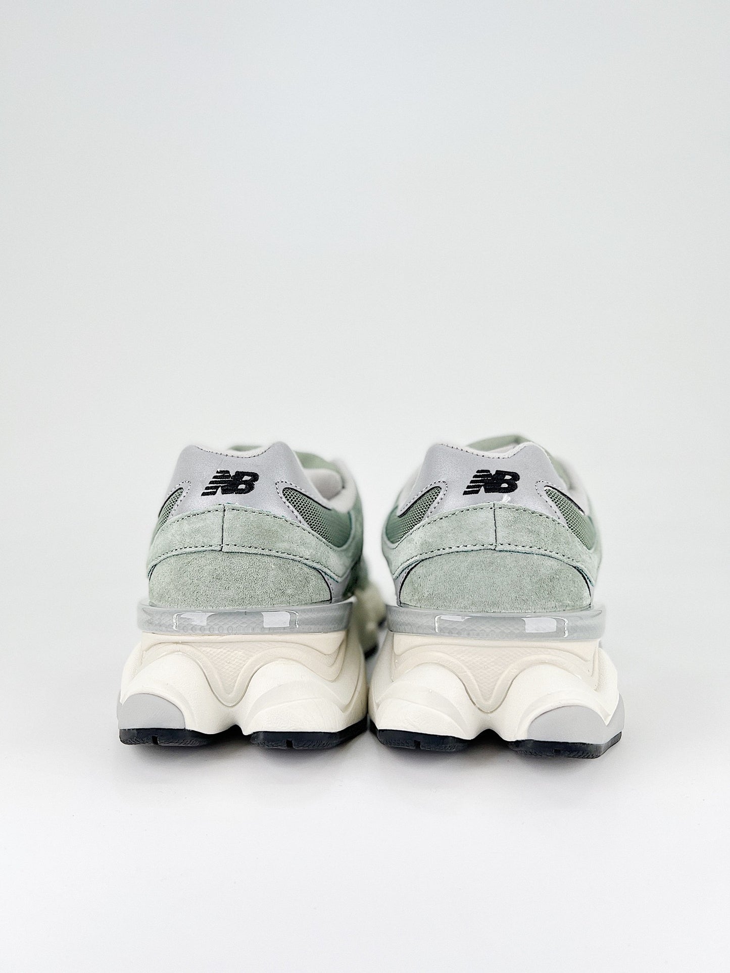 New Balance 9060 Green Cream