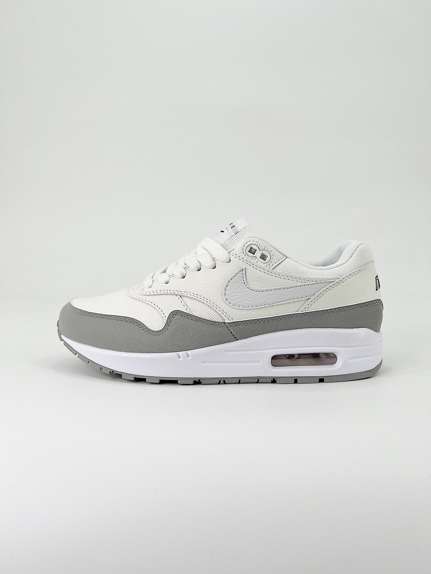 Nike Air Max 1 '87 LX NBHD