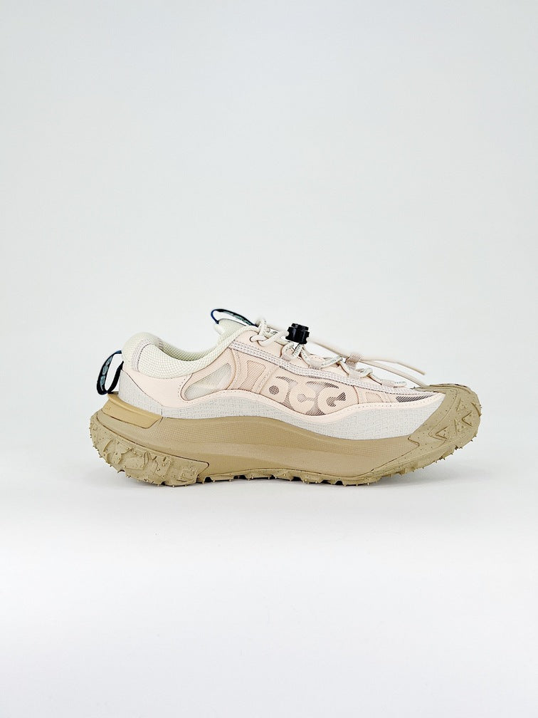 Nike ACG Mountain Fly 2 Beige