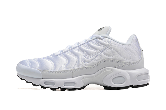 Nike Air Max Plus WMNS Reflective