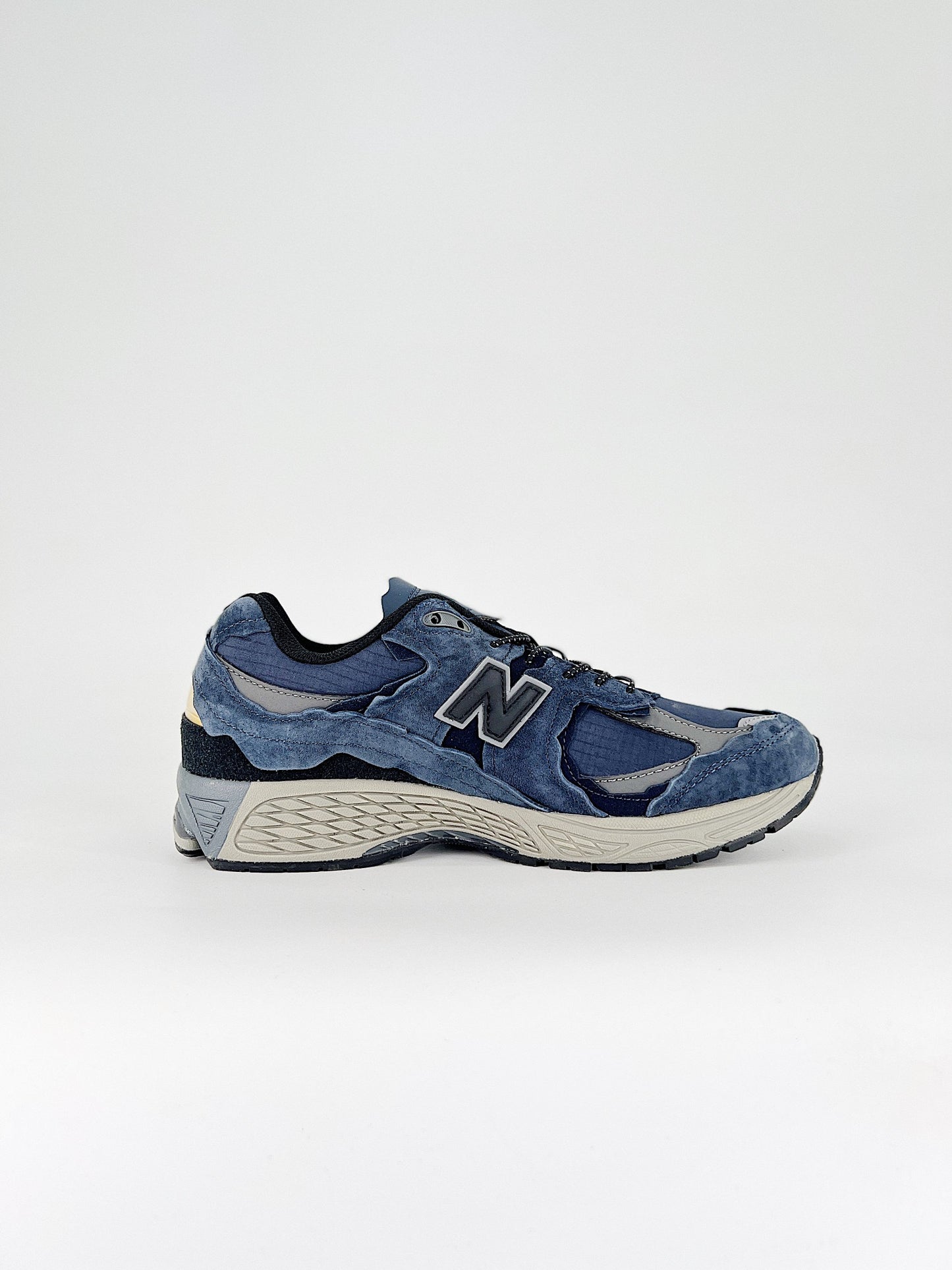 ﻿New Balance 2002R Protection Pack Dark Navy