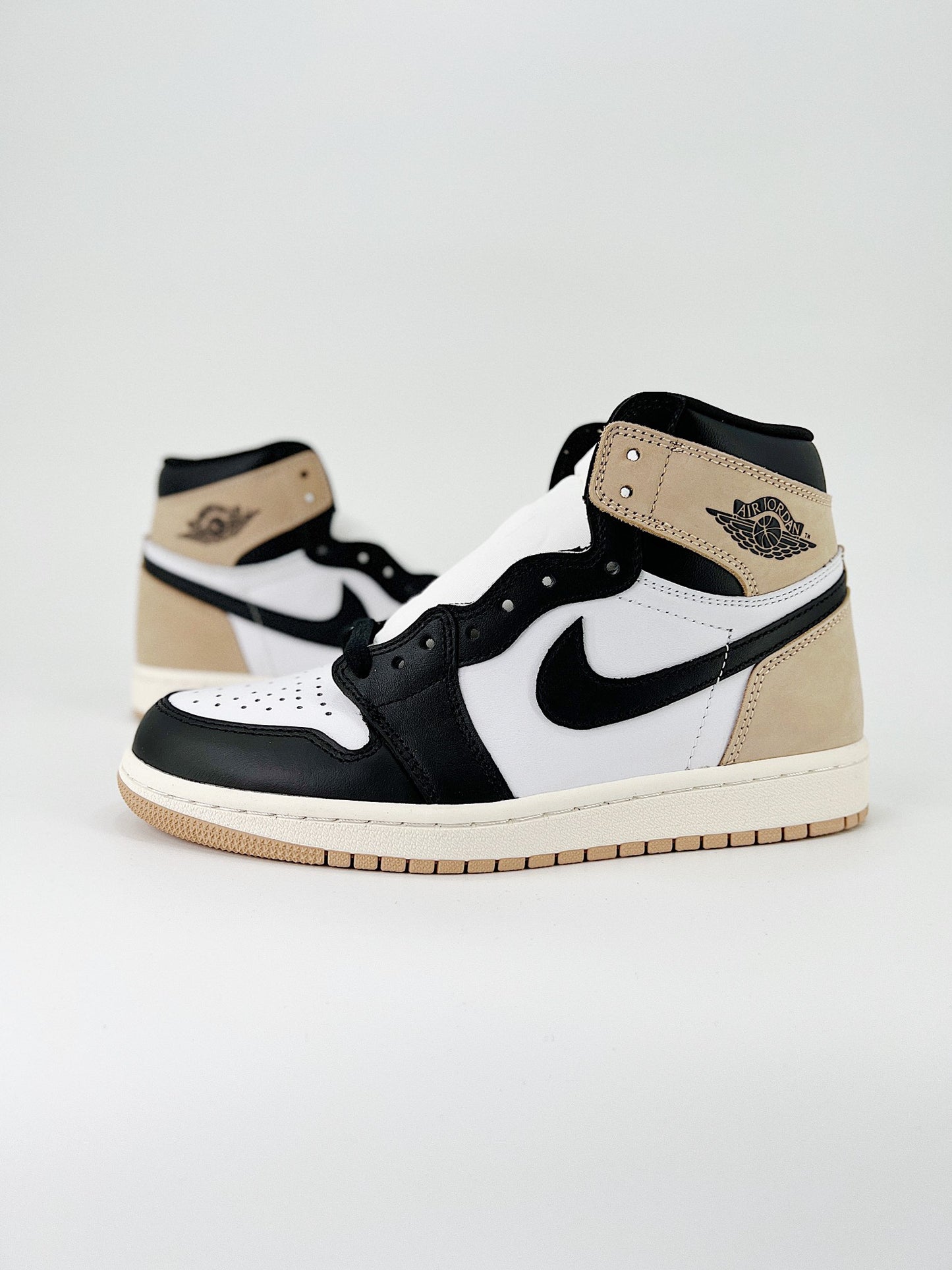 Nike Air Jordan 1 High OG WMNS Latte