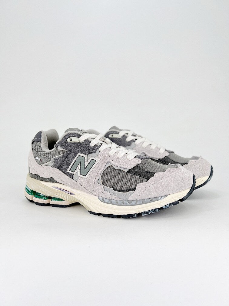 New Balance 2002R Protection Pack Rain Cloud