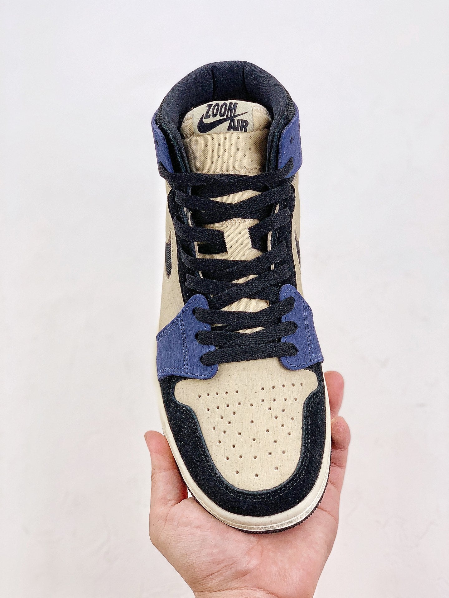 Nike Air Jordan 1 Zoom Air CMFT 2 Muslin Blackened Blue