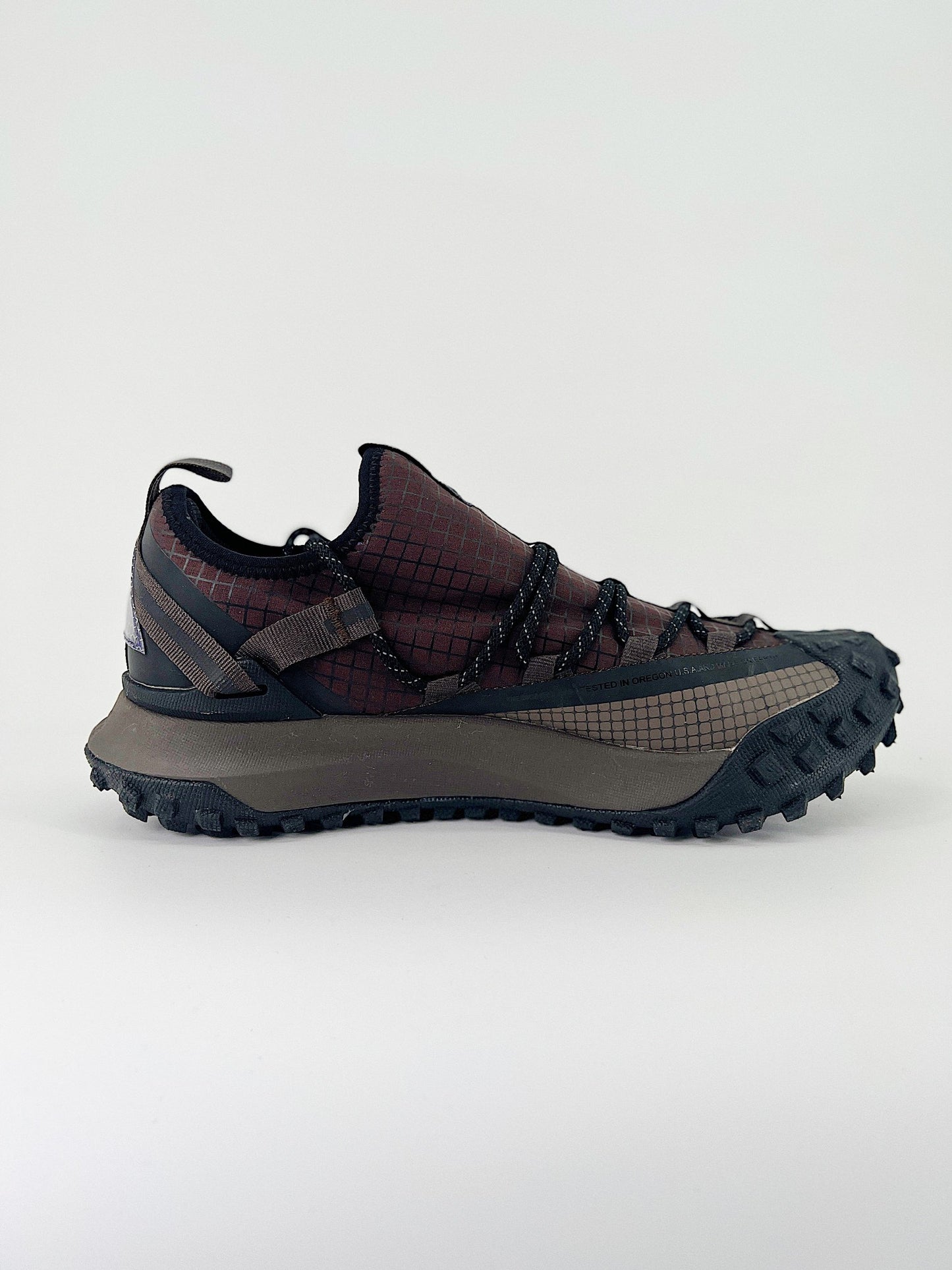 Nike ACG Mountain Fly Brown