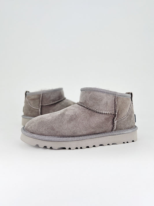 UGG Classic Grey