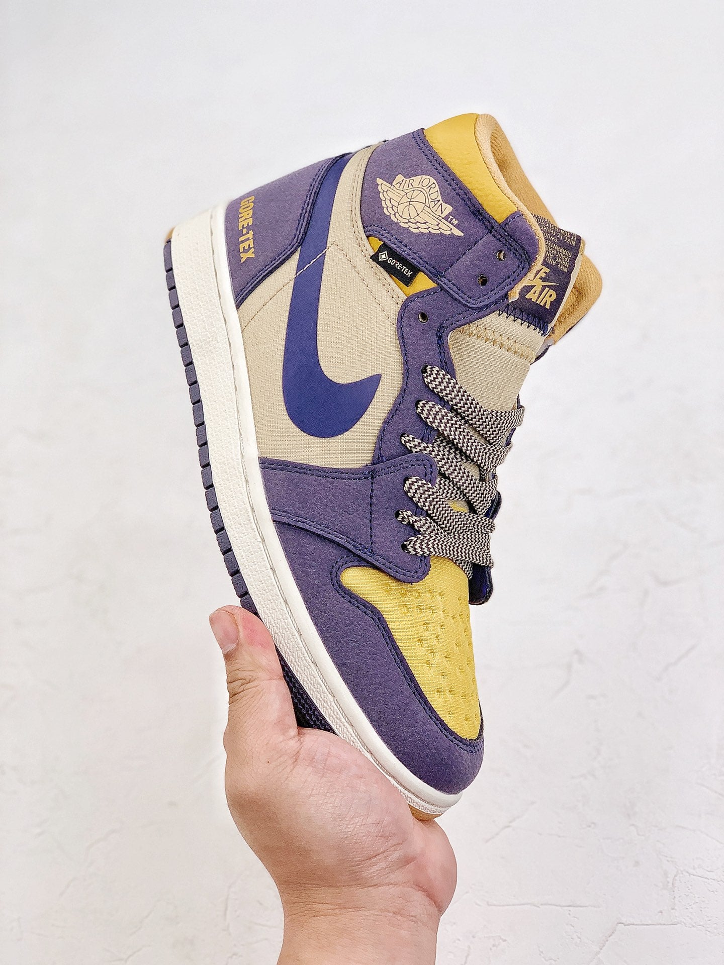 Nike Air Jordan 1 Element Gore-Tex Sky J Purple