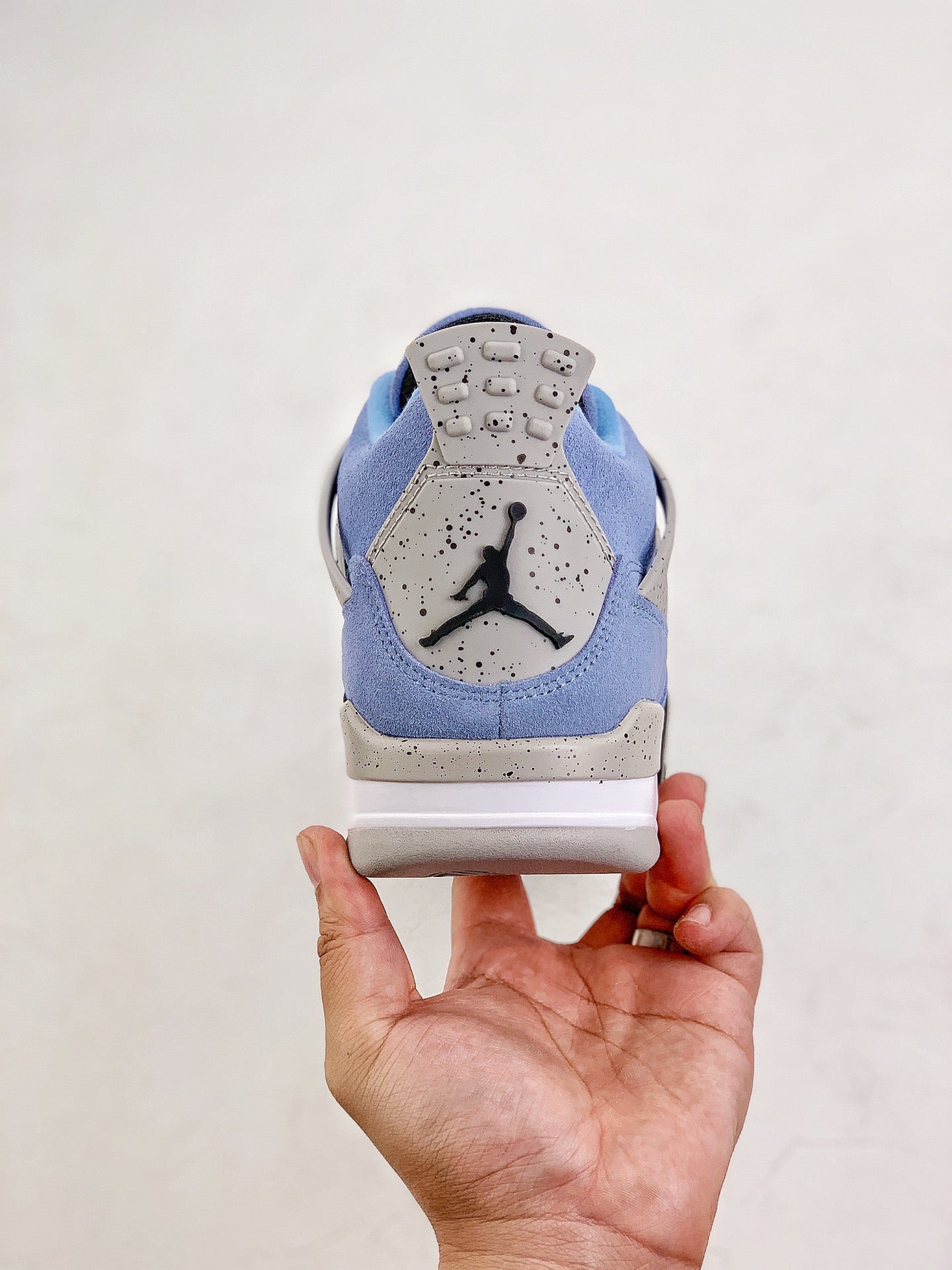 Nike Air Jordan 4 Retro University Blue