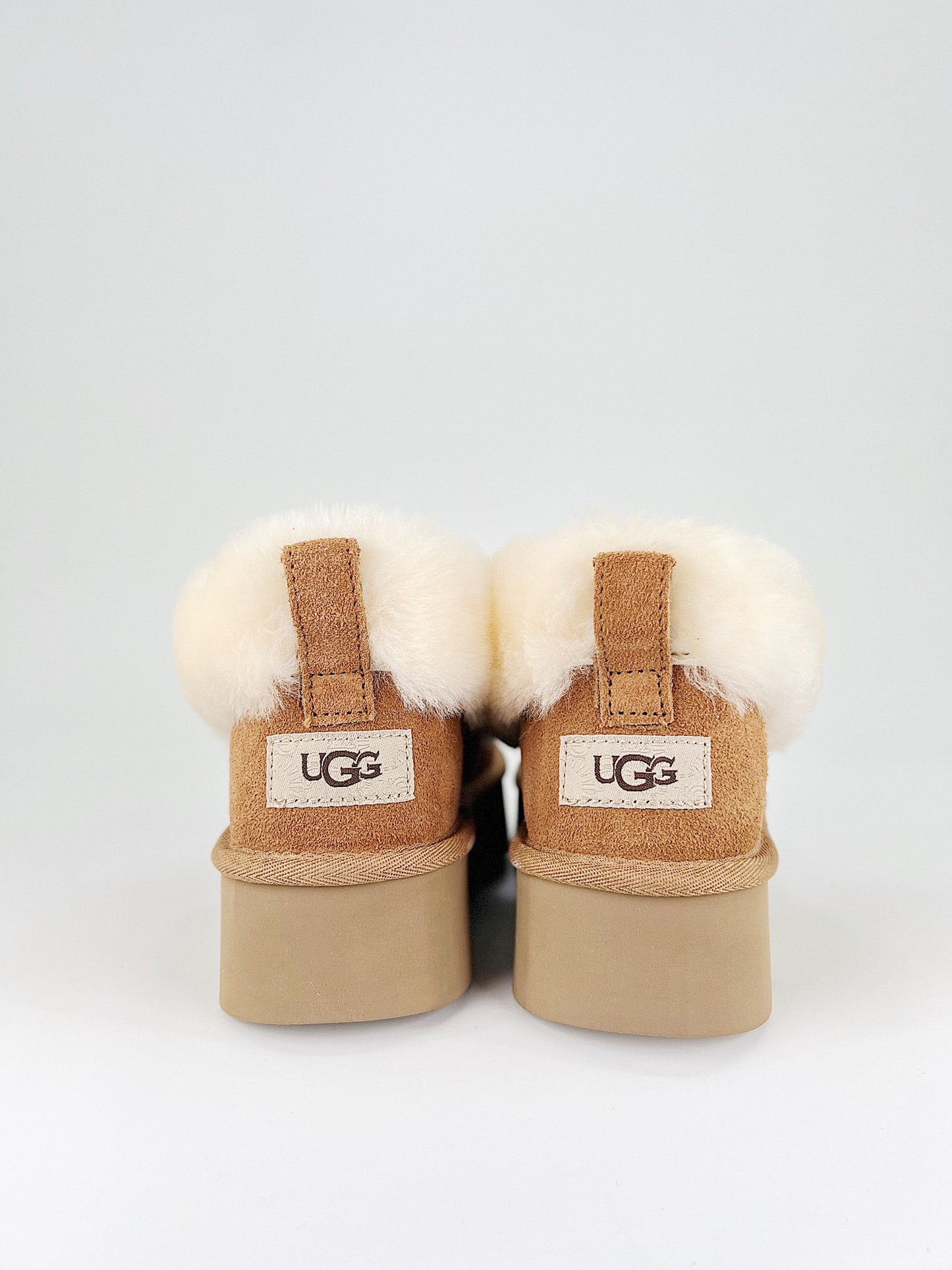 UGG Slipper Chestnut