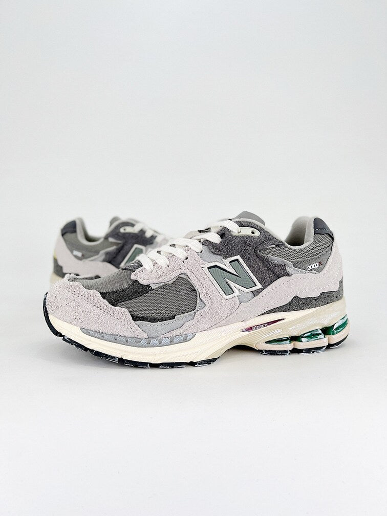 New Balance 2002R Protection Pack Rain Cloud