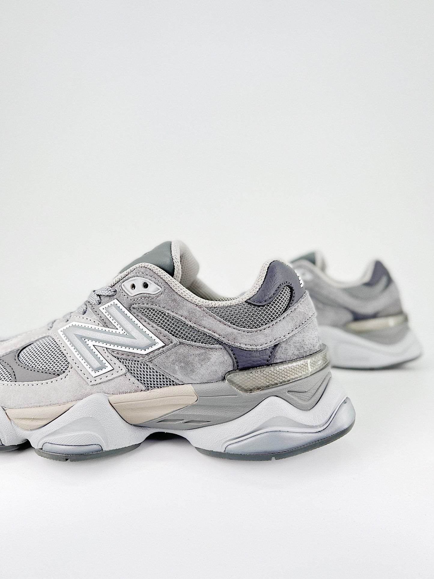 New Balance 9060 Dark Gray