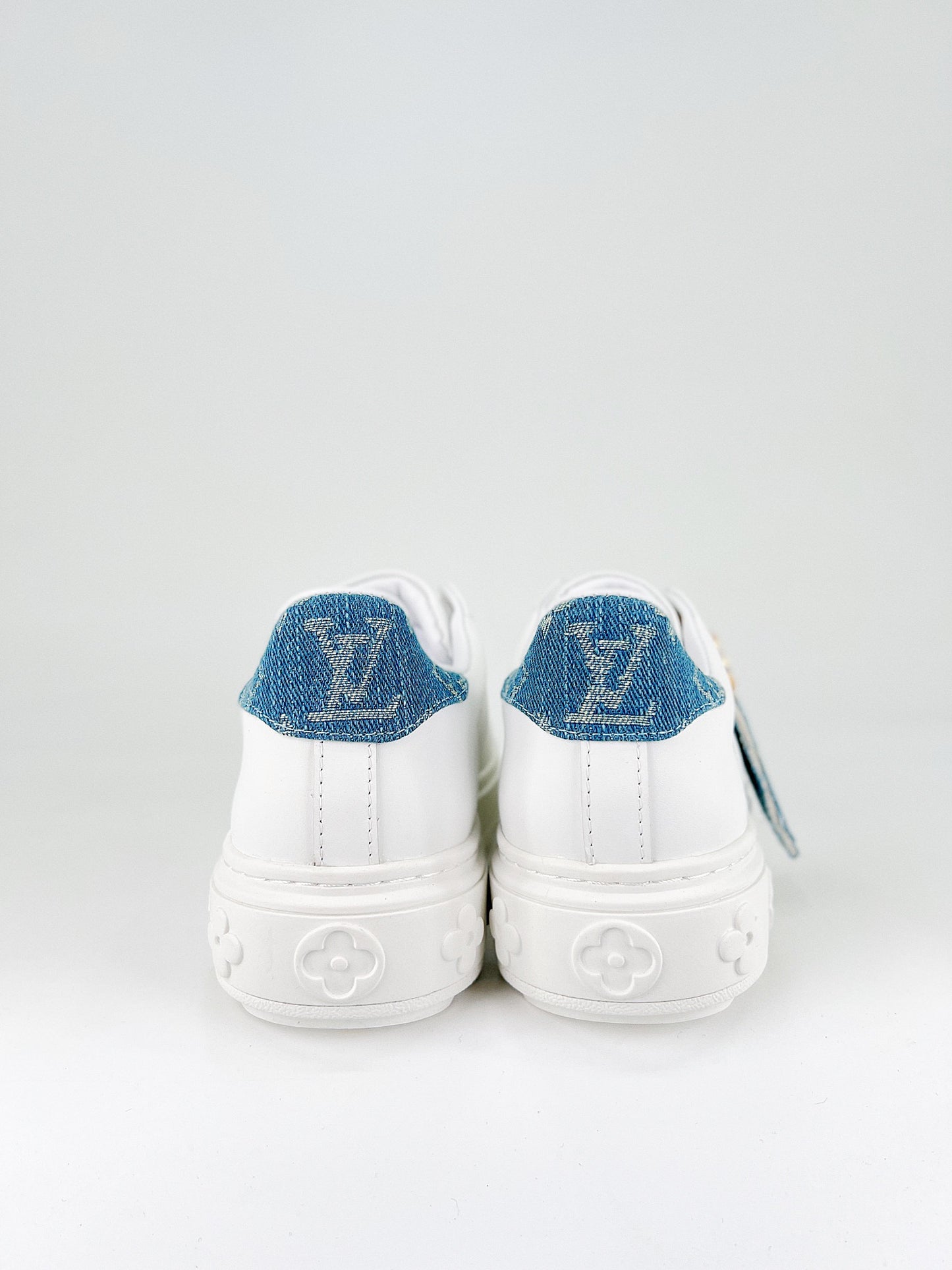 LOUIS VUITTON Time Out Low Blue