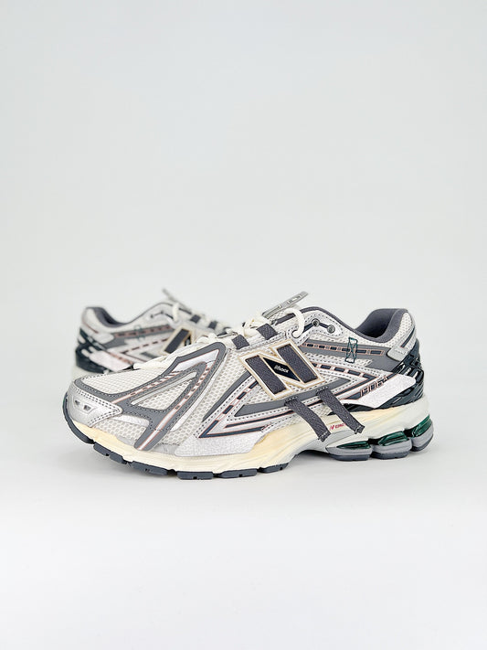 New Balance 1906 Silver Metallic