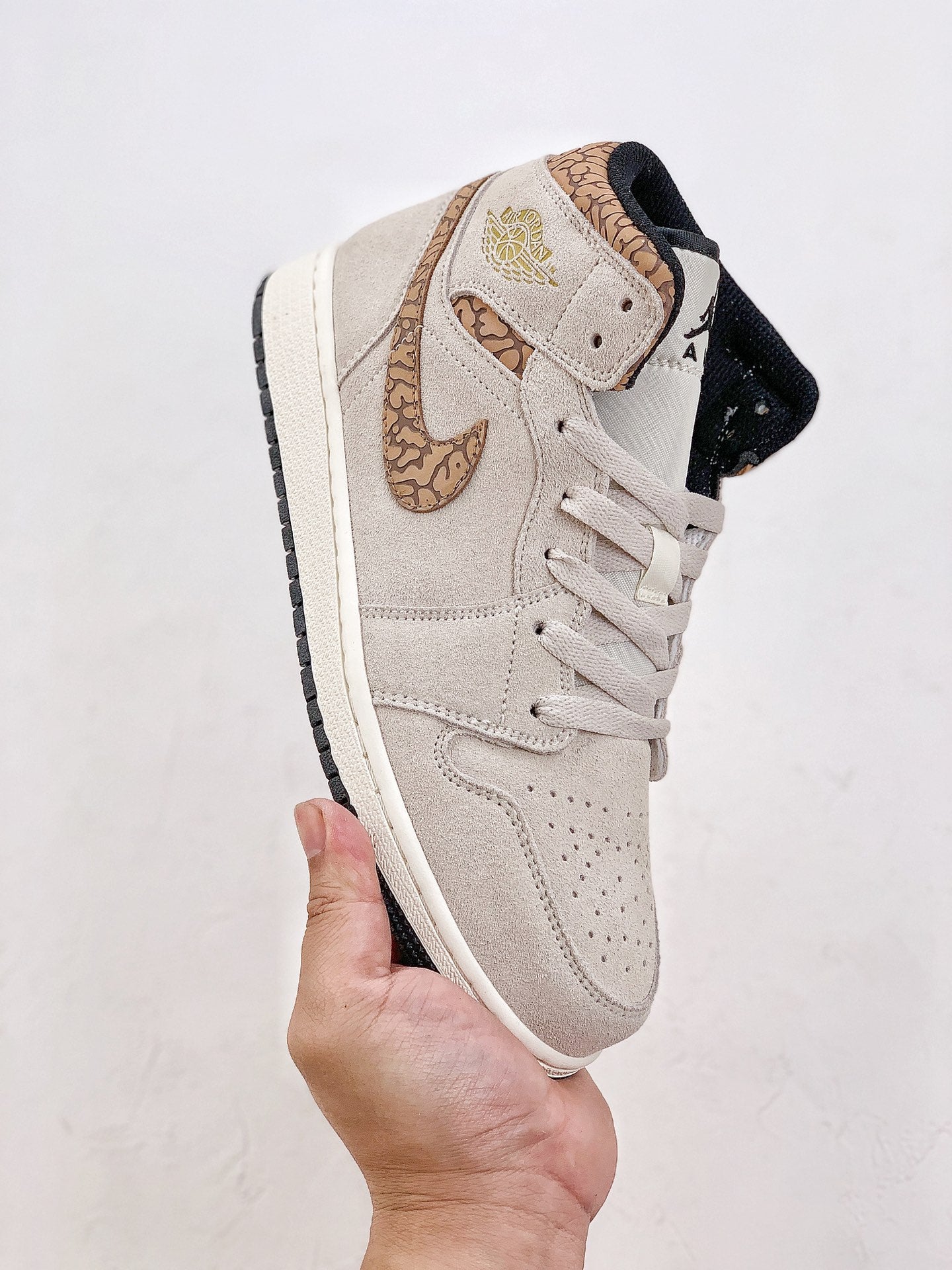 Nike Air Jordan 1 Mid SE Brown Elephant