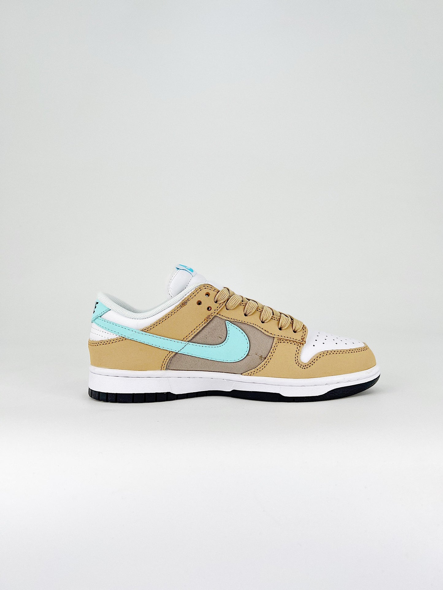 ﻿Nike Dunk SB Low Big MS