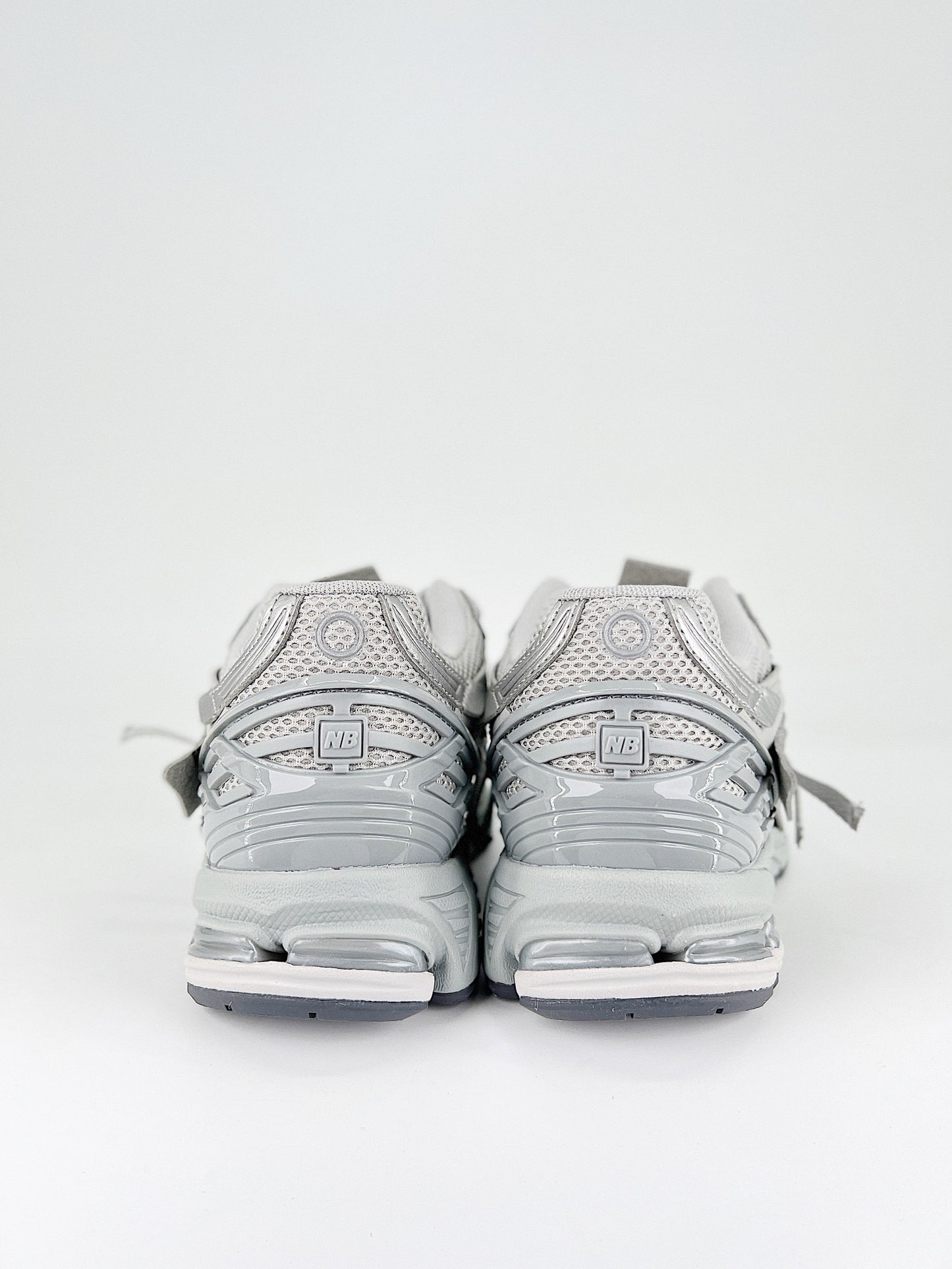 New Balance 1906 Silver