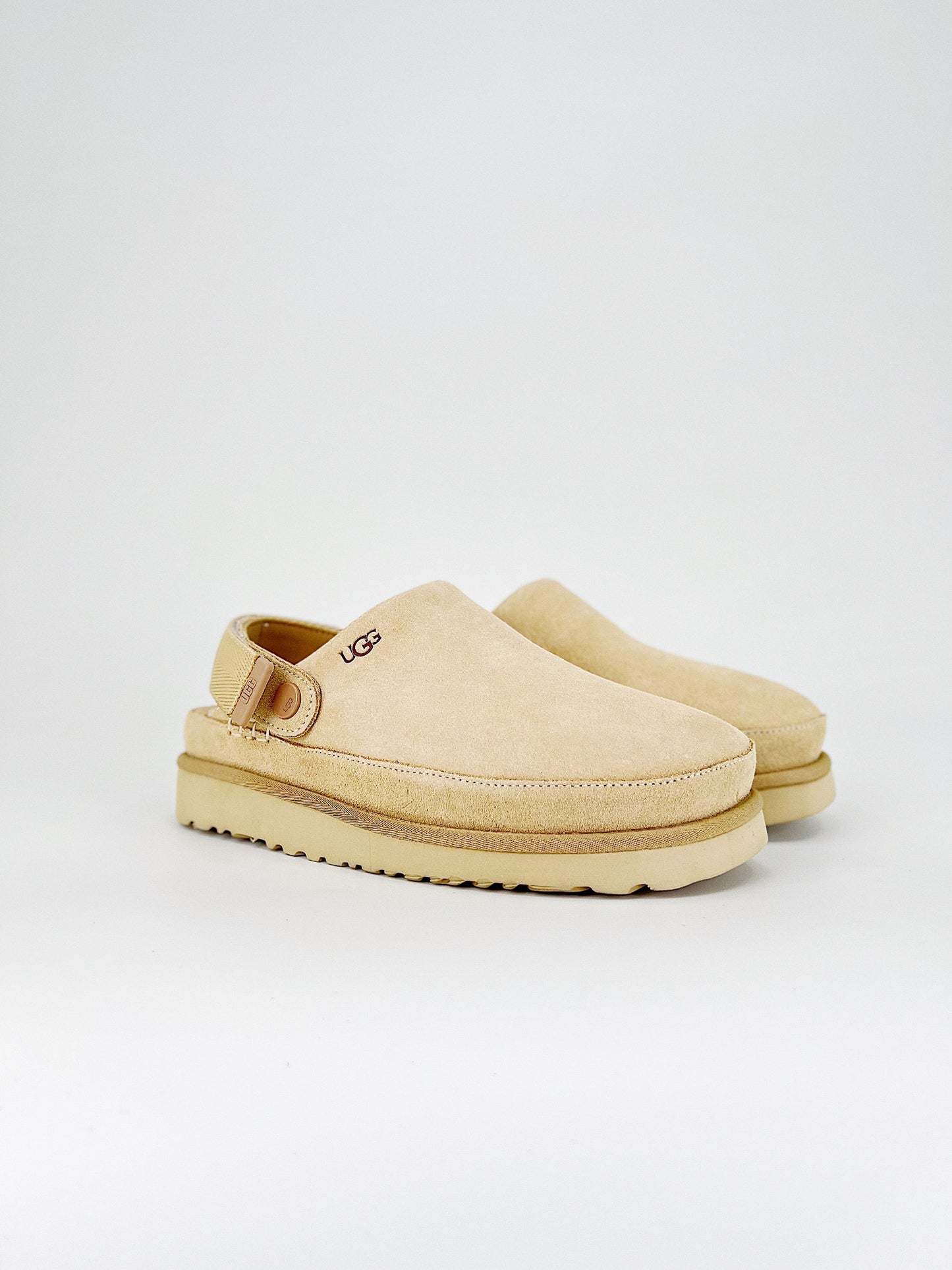 UGG Goldenstar Clog Beige