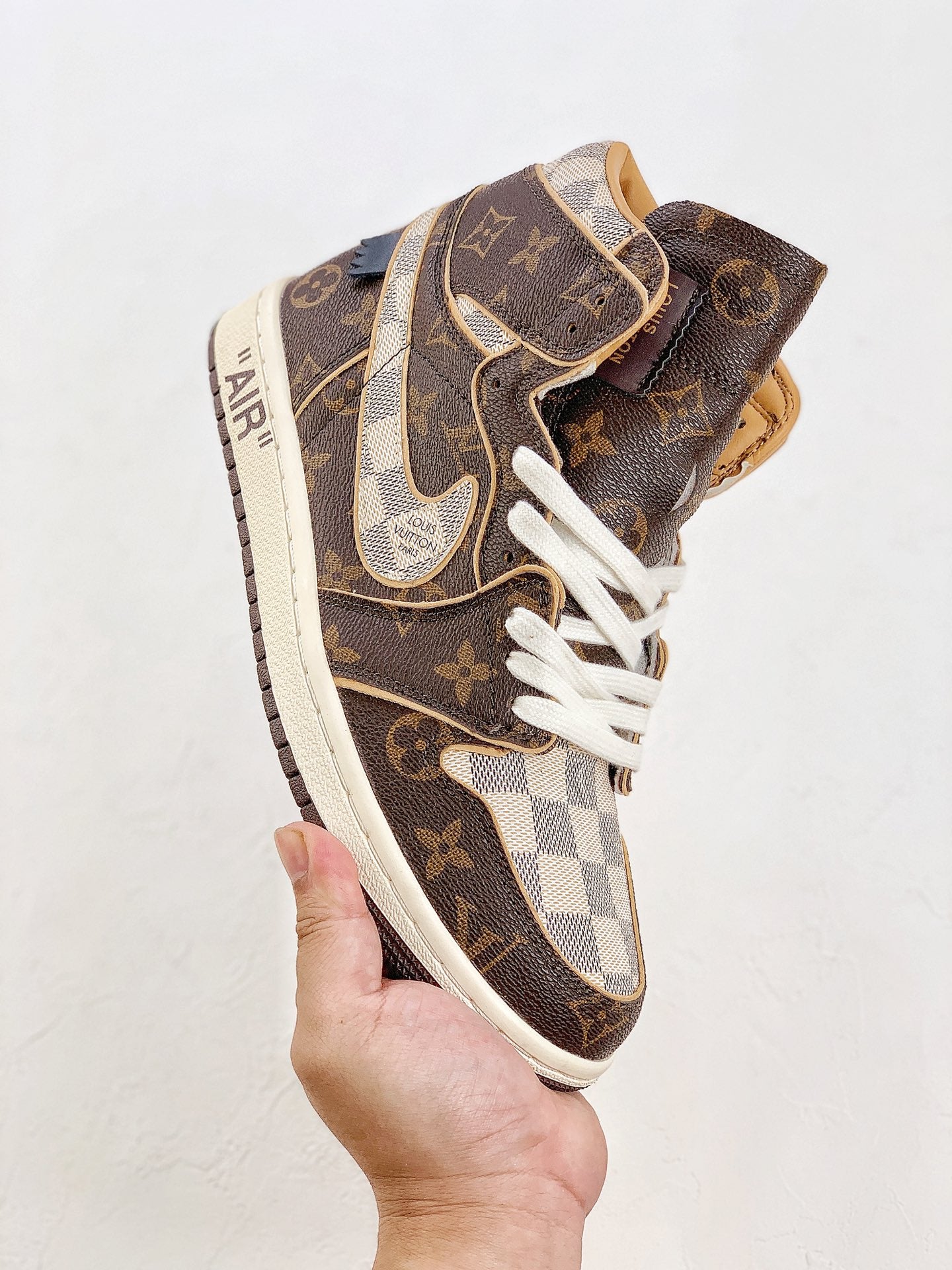 Nike Air Jordan 1 x LV Brown