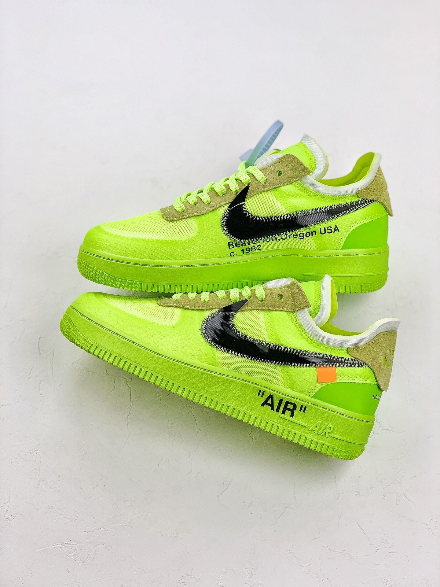 Nike Air Force 1 Low Off-White Volt