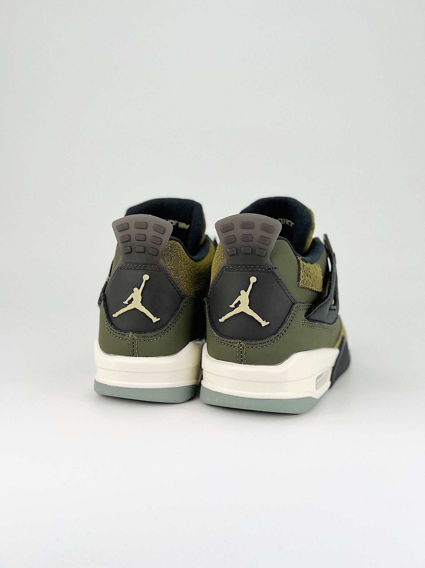 Nike Air Jordan 4 Retro Medium Olive