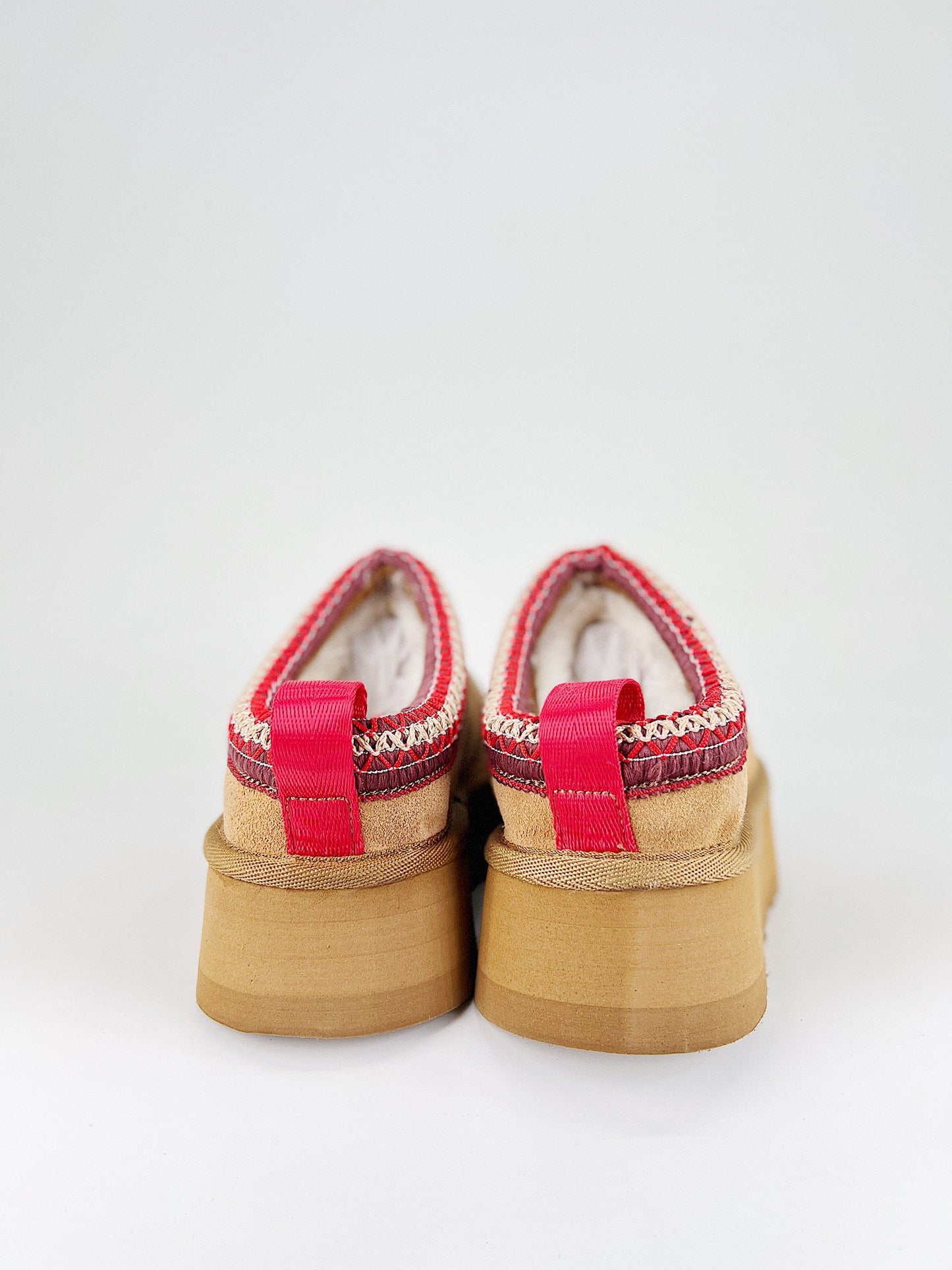 UGG Tazz Slipper Beige