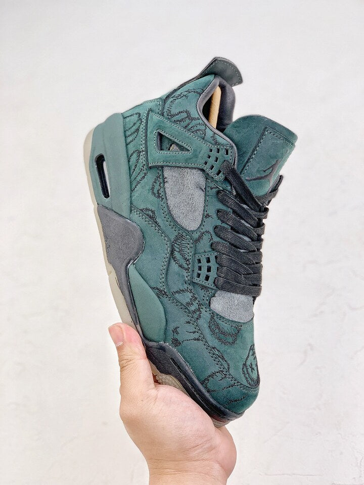 Nike Air Jordan 4 Retro x Kaws Black