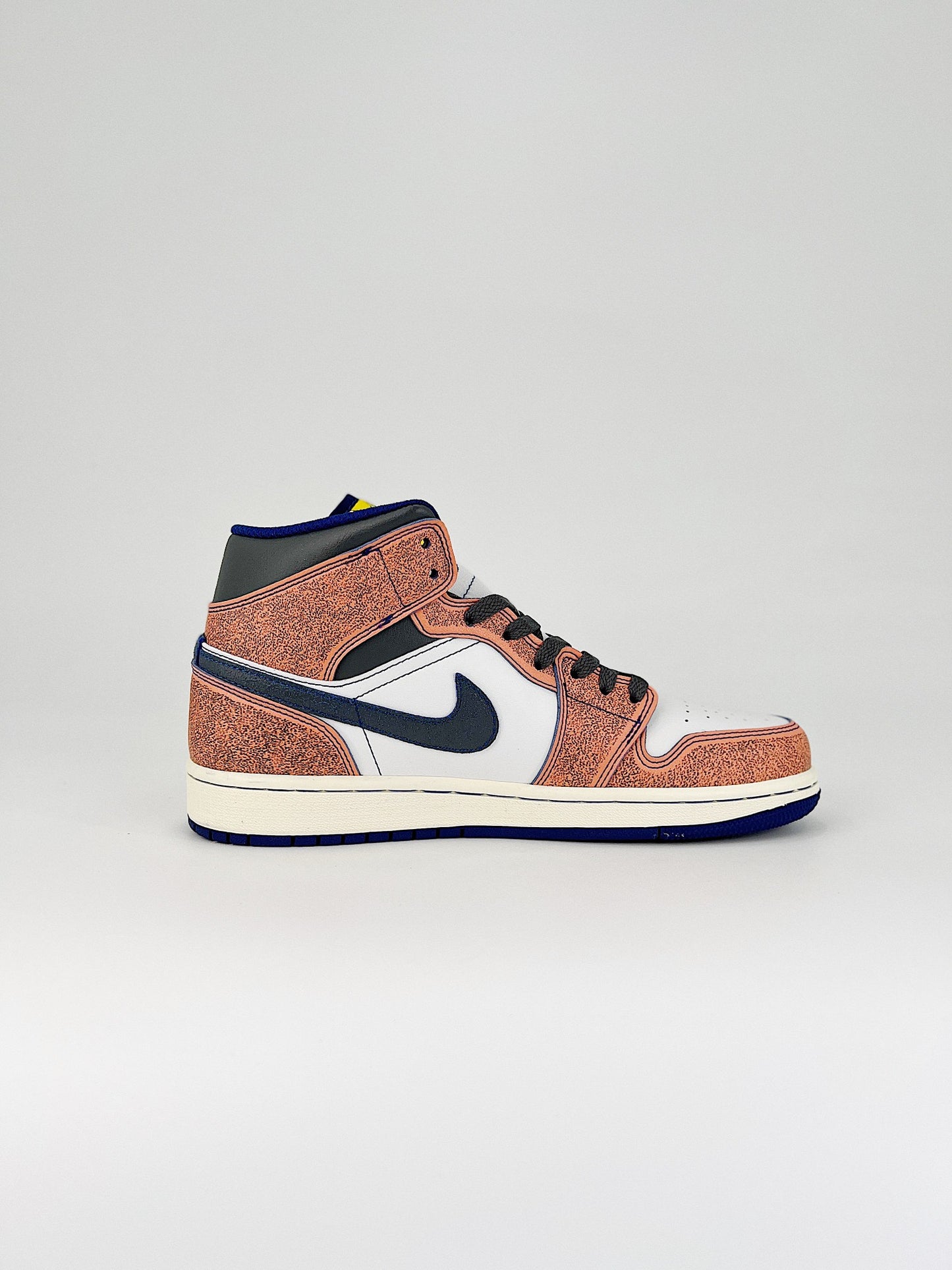 Nike Air Jordan 1 Mid SE Flight Vintage