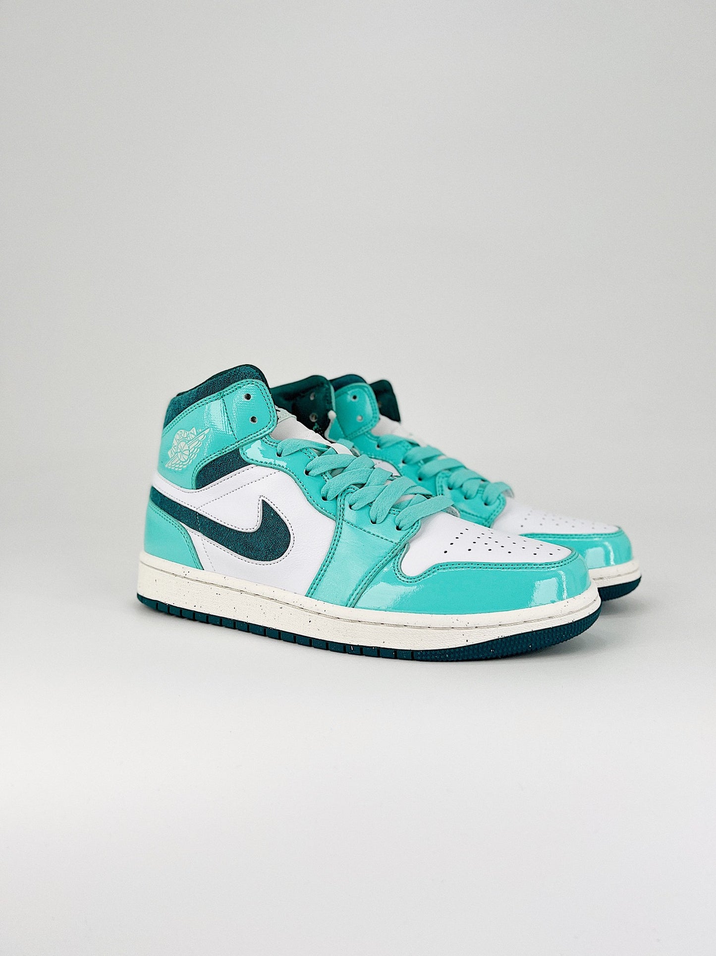 Nike Air Jordan 1 Mid SE Sky J Teal