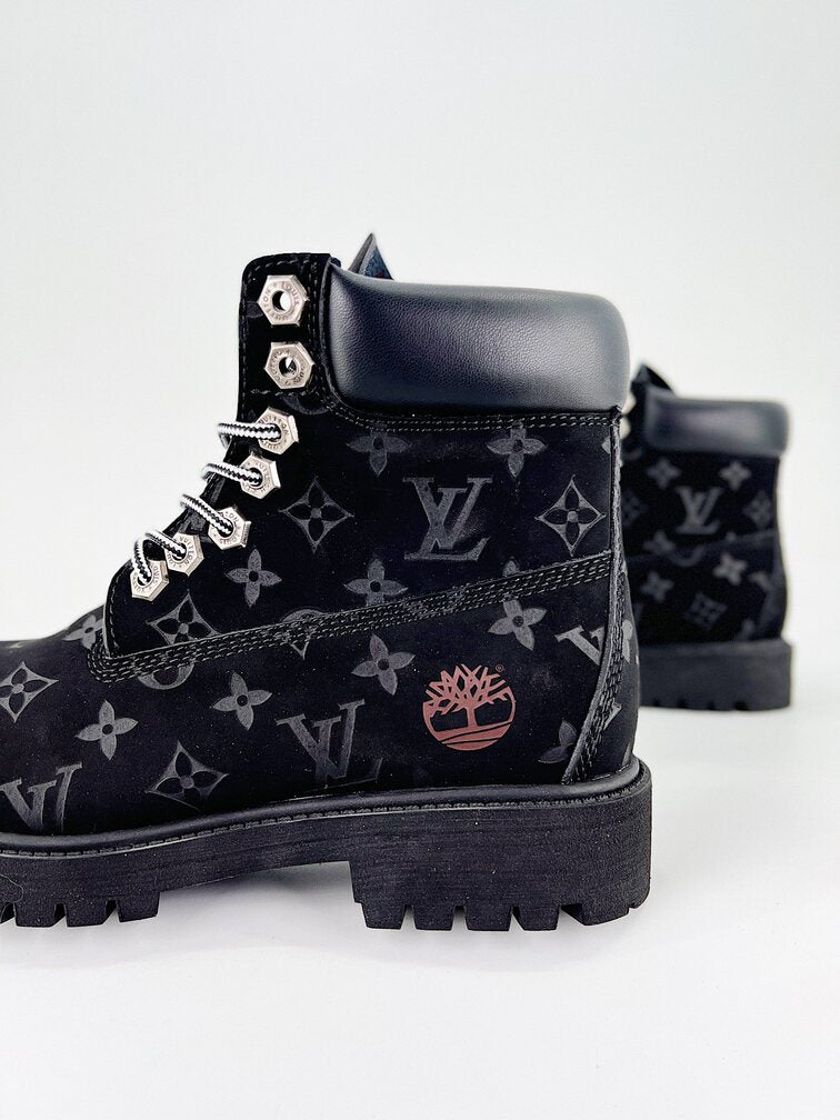 LOUIS VUITTON x Timberland 6 Black