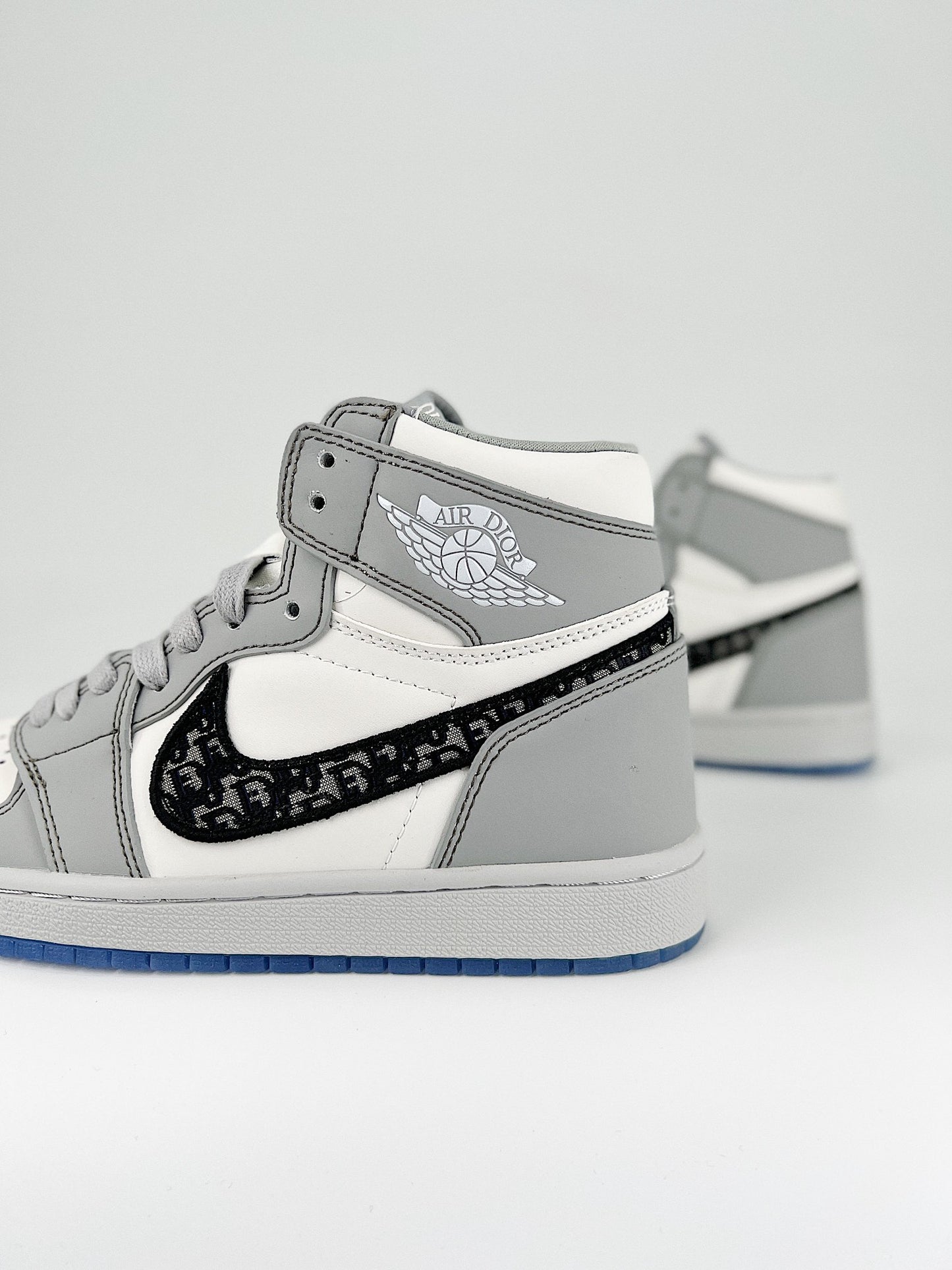 Dior x Nike Air Jordan 1 Hight Grey